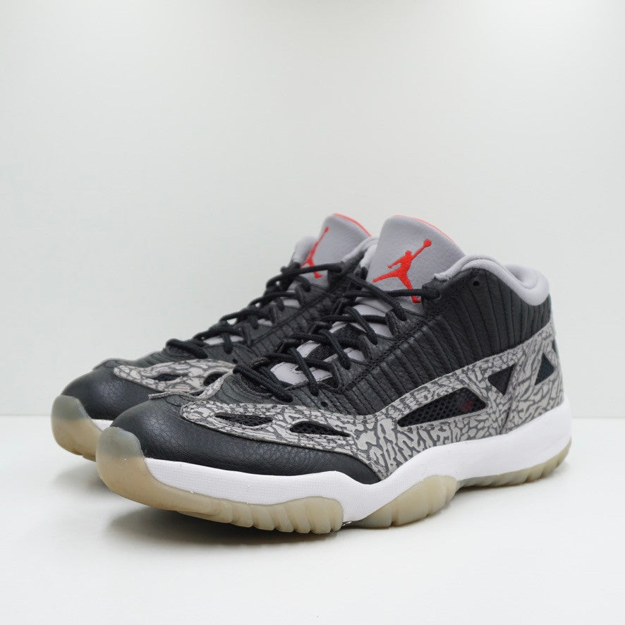 Jordan 11 Retro Low IE Black Cement