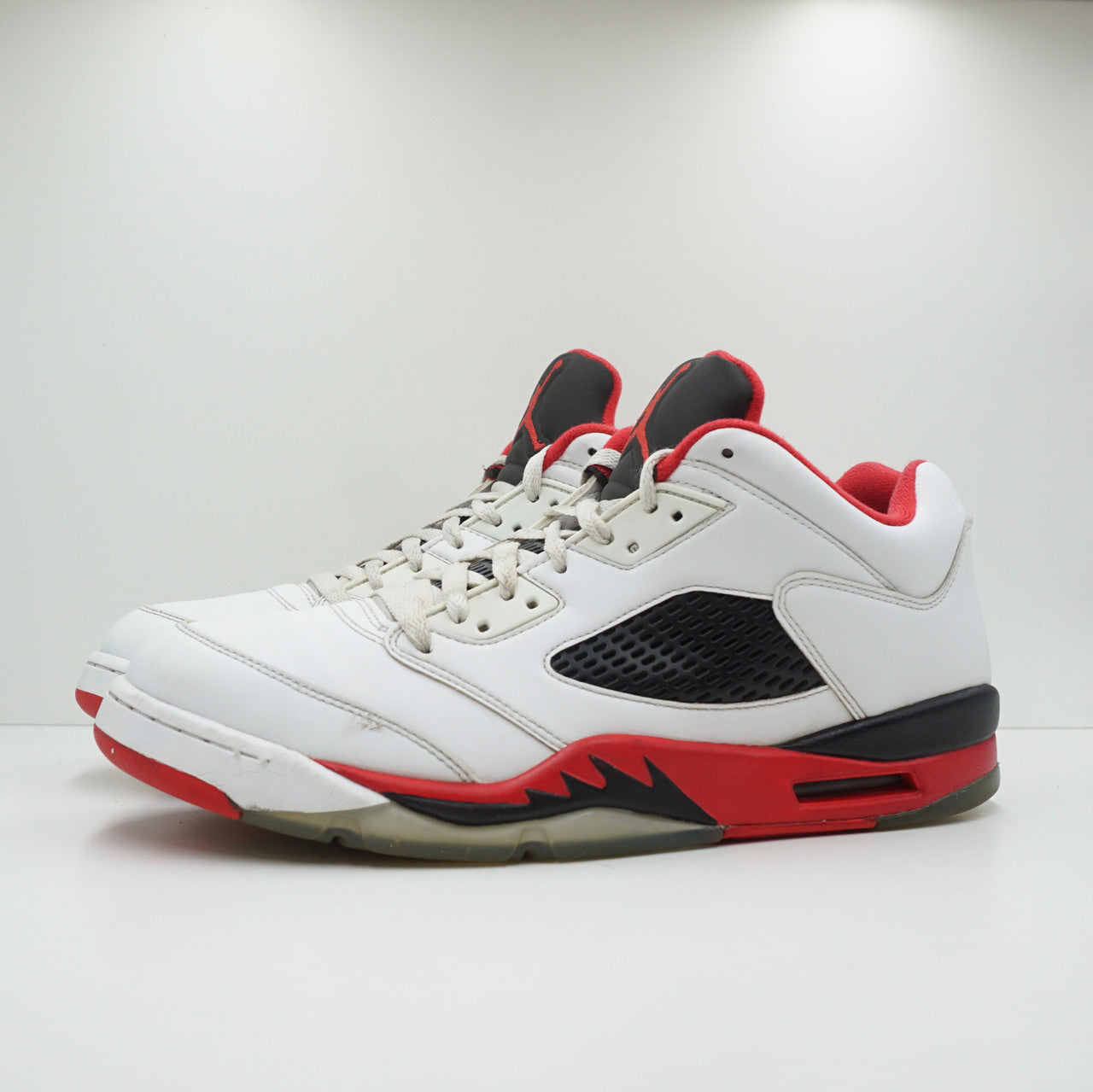 Jordan 5 Retro Low Fire Red