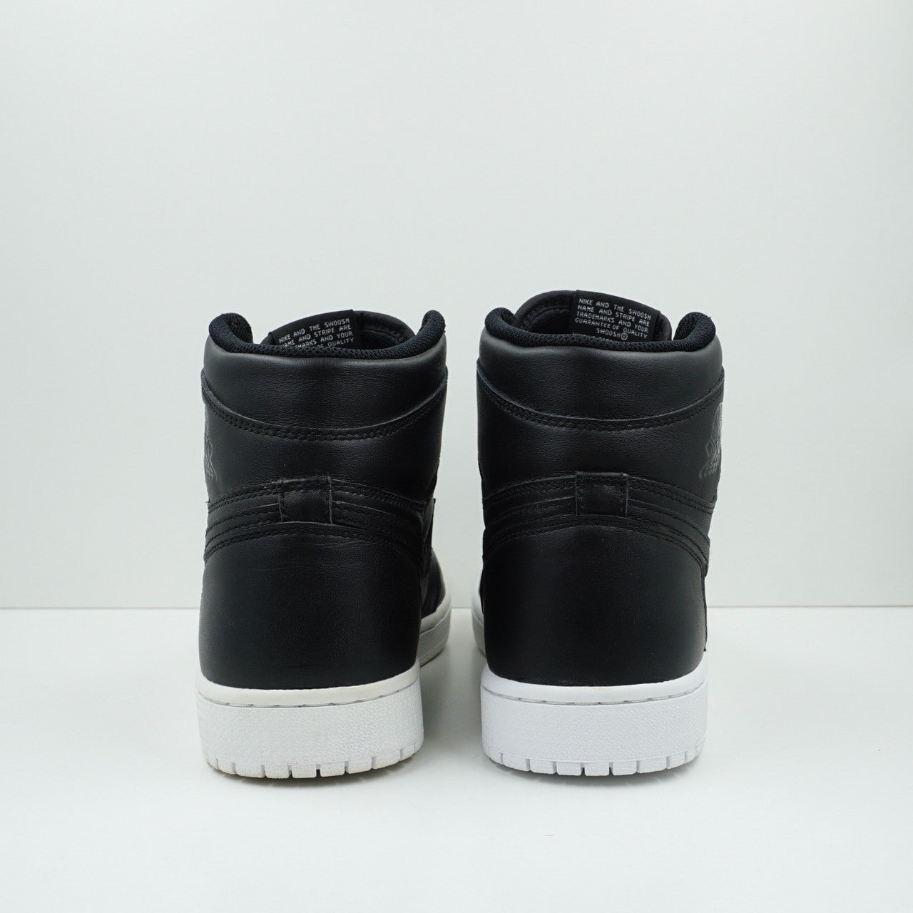 Jordan 1 Retro Cyber Monday