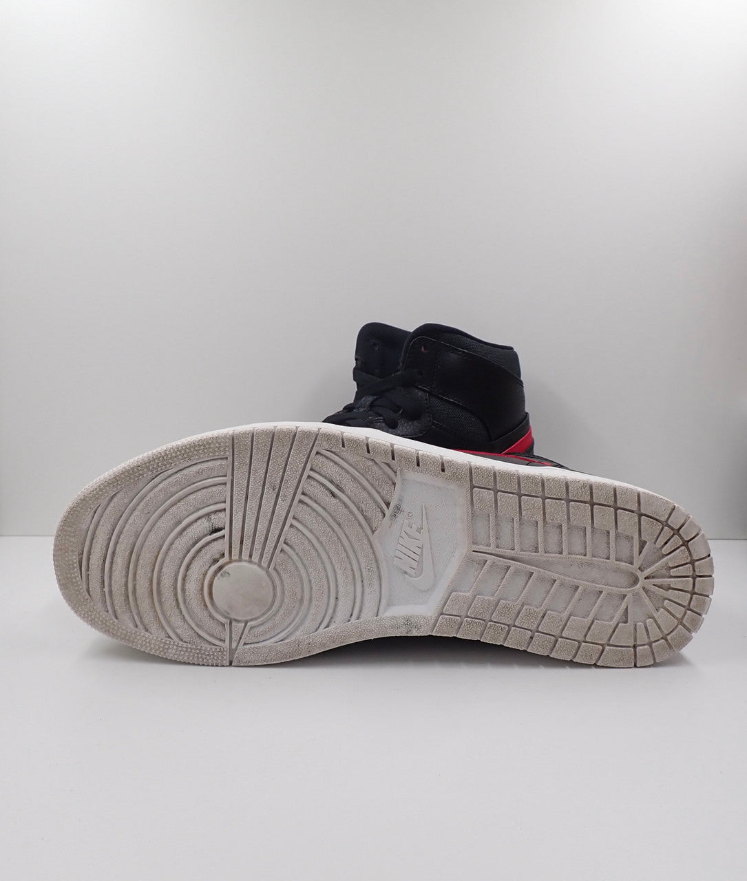 Jordan 1 Retro Rare Air Bred