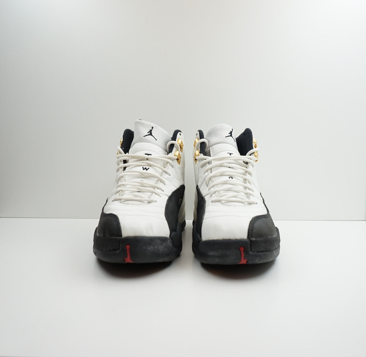 Jordan 12 OG Taxi (1997)