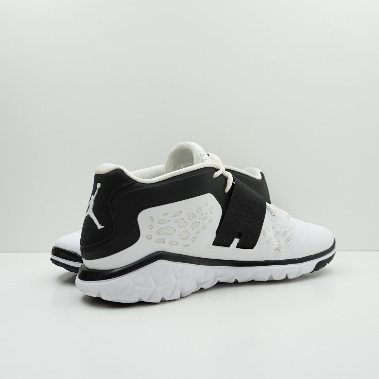 Jordan Flight Flex Trainer 2