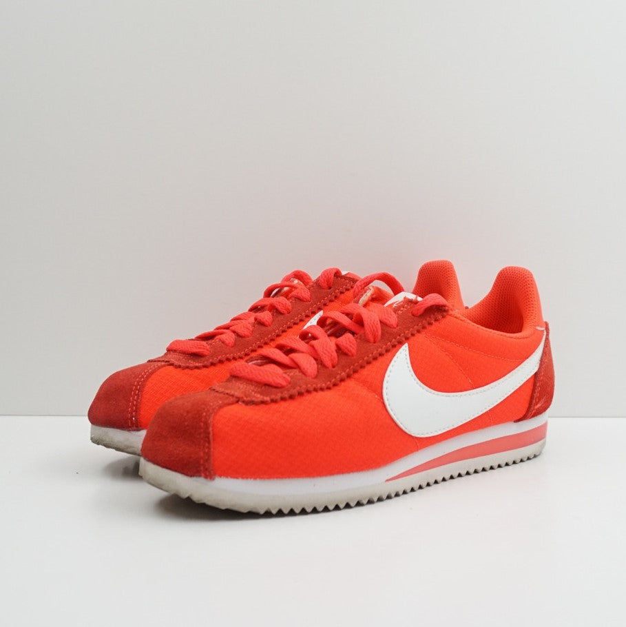 Nike cortez bright crimson sale