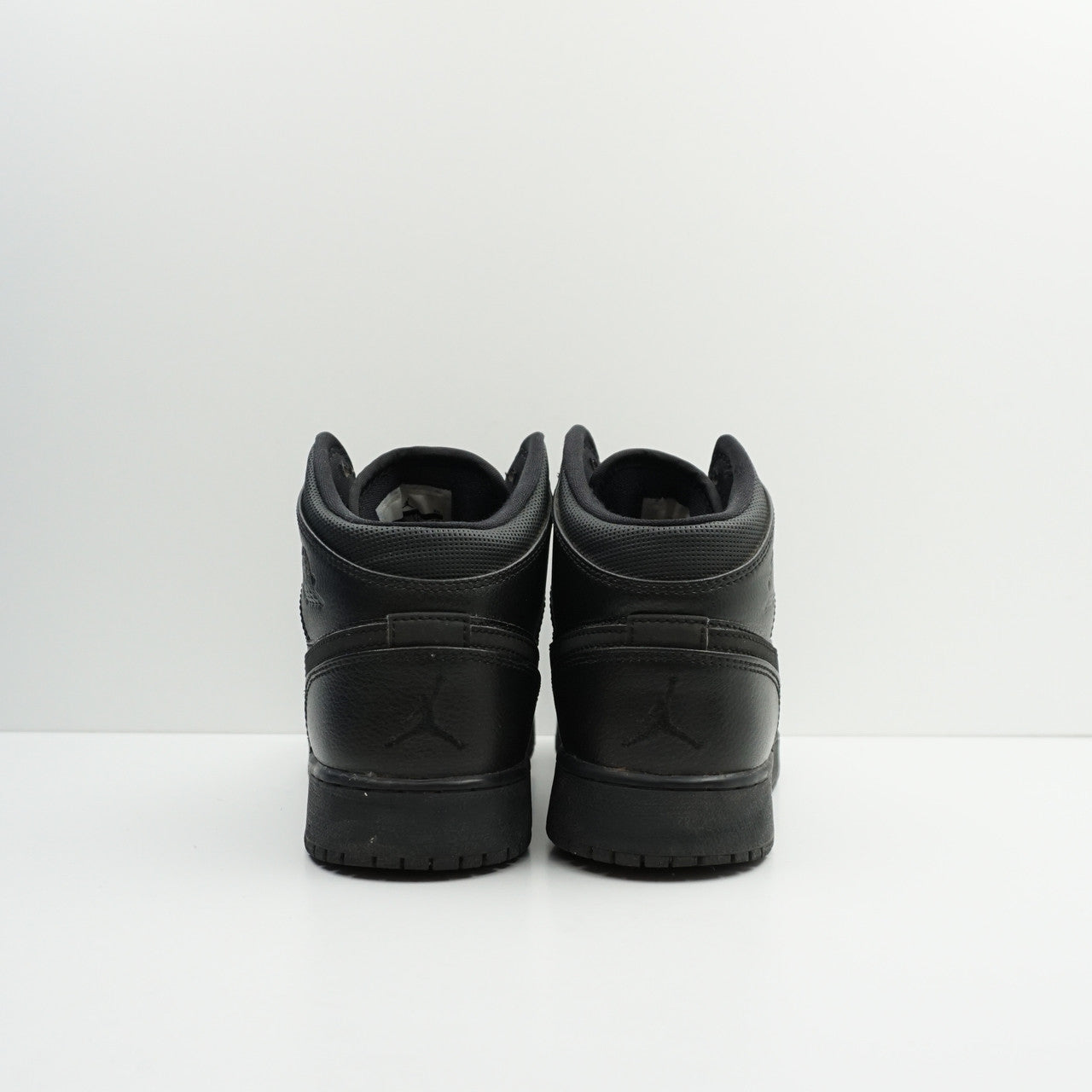 Jordan 1 Mid Triple Black (2015) (GS)