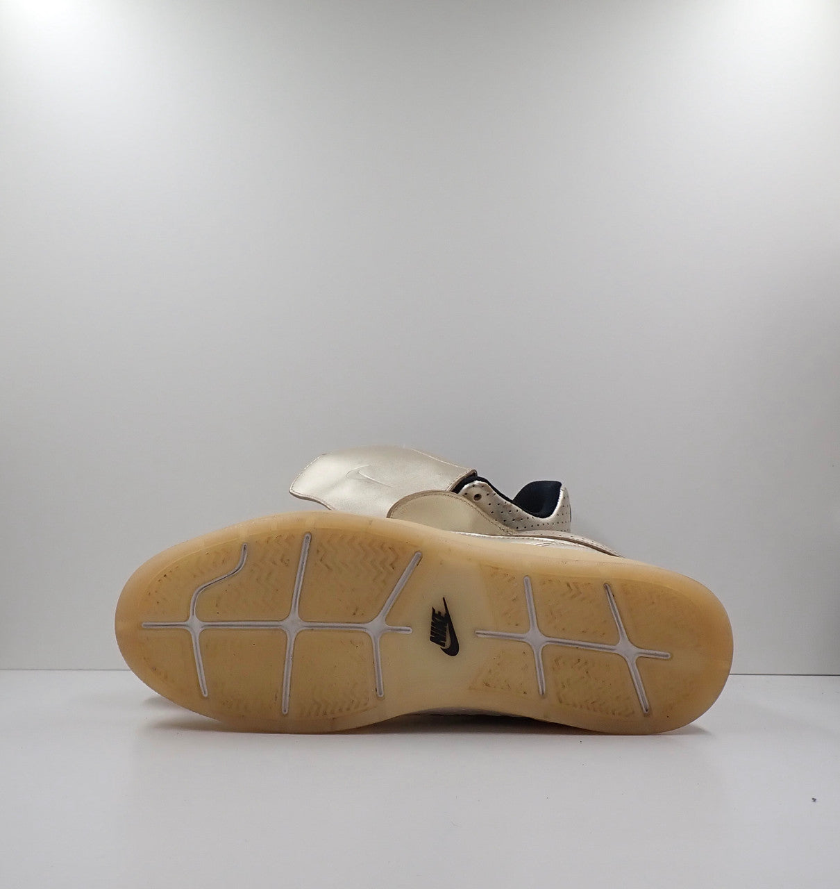 Nike Tiempo 94 Gold Hypervenom