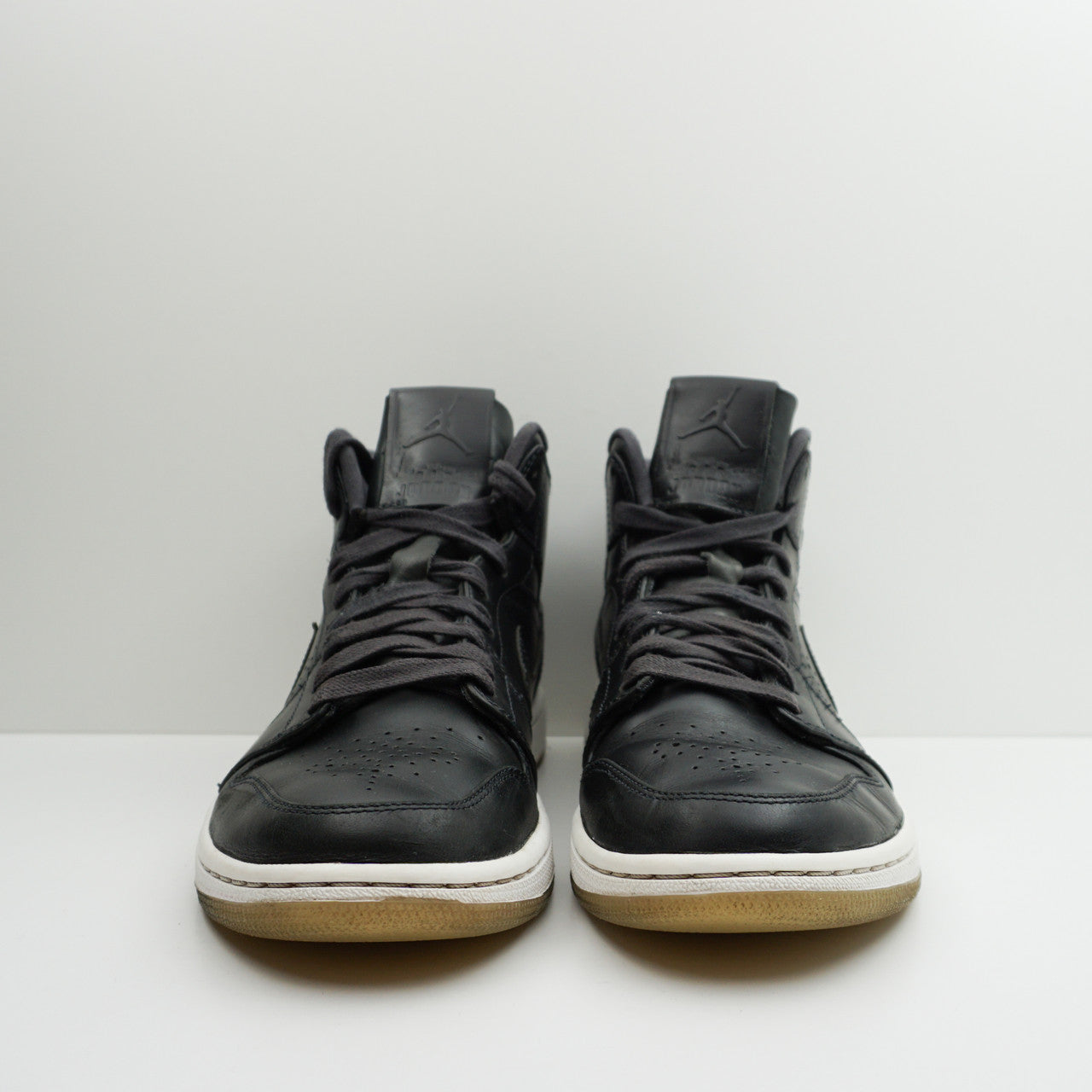 Jordan 1 Mid Nouveau Black Ice
