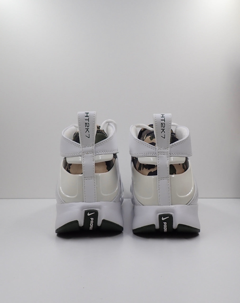 Nike Huarache TR 07