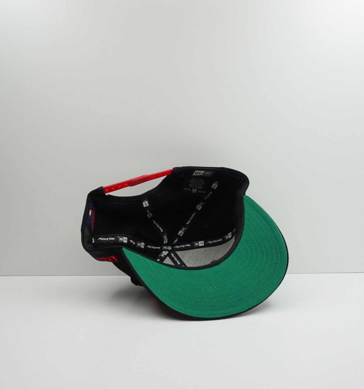 Atlanta Bravers New Era Snapback Cap