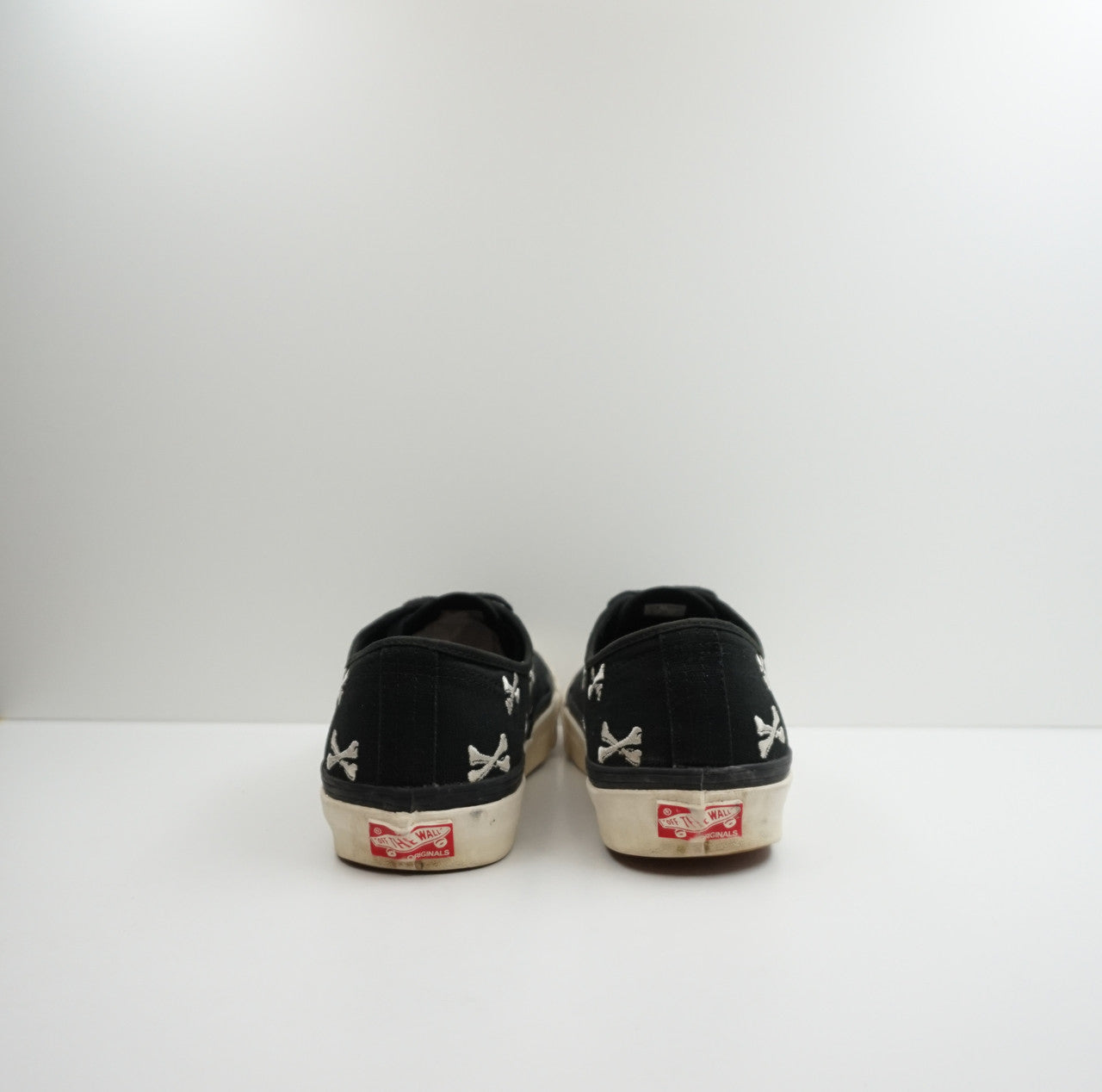 Vans Authentic WTAPS Black Crossbones