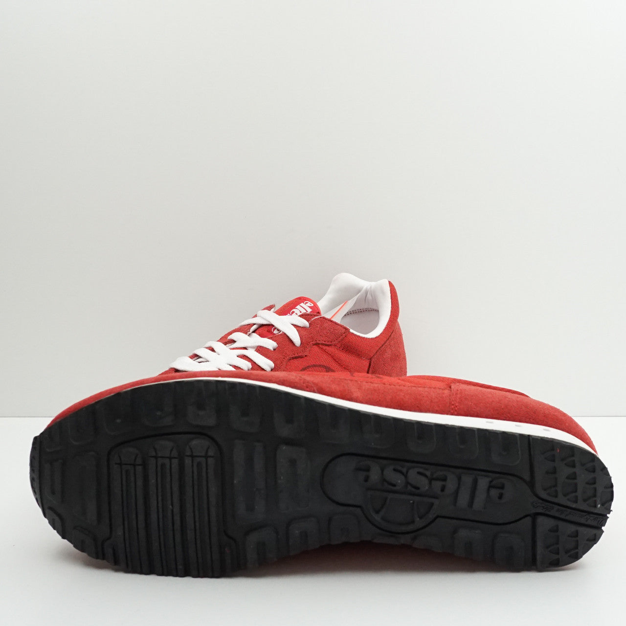 Ellesse x Sneakersnstuff The Poli