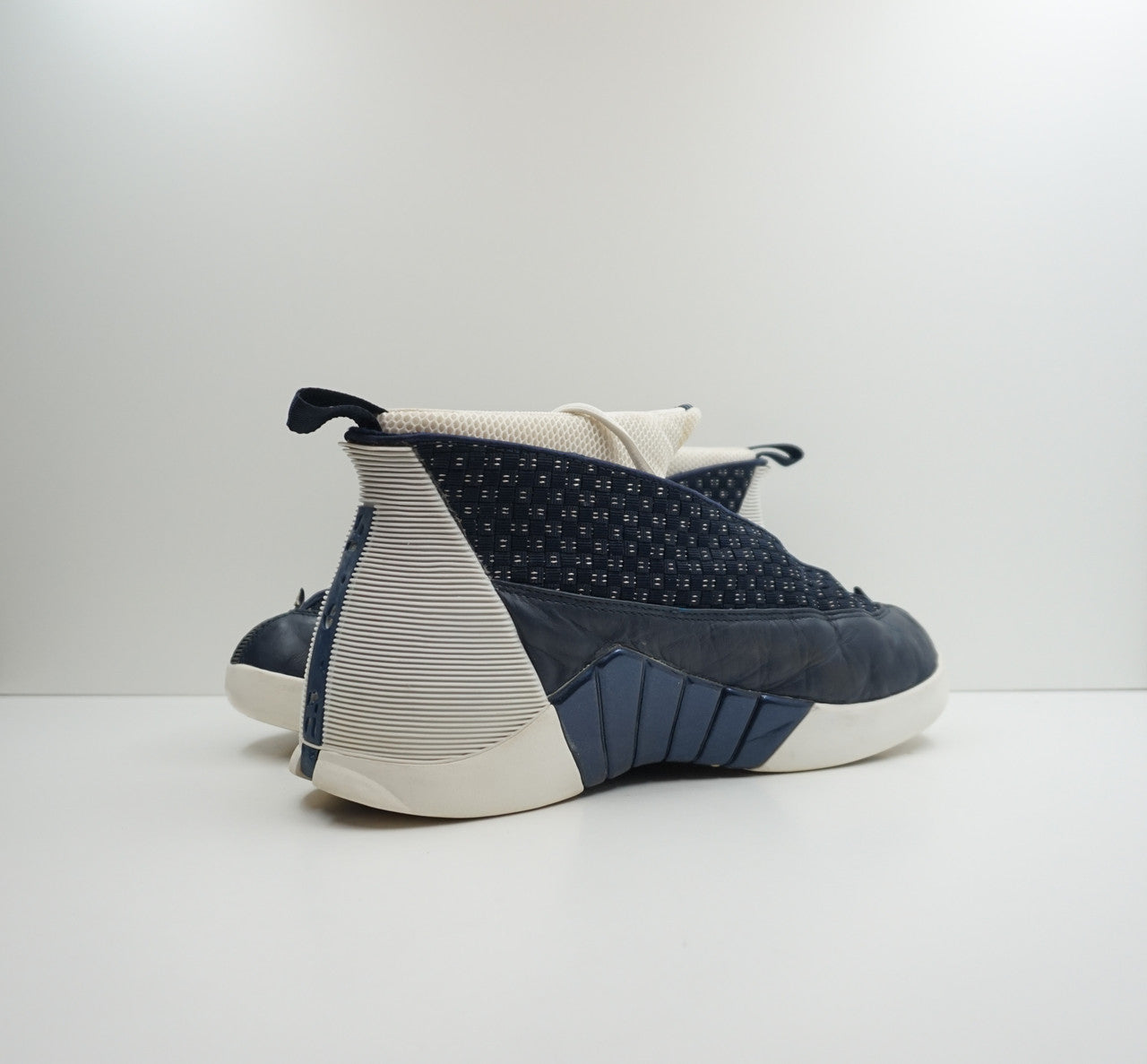 Jordan 15 OG Obsidian (2000)