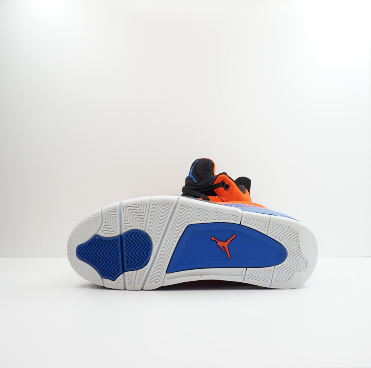 Jordan Son of Mars Low Knicks