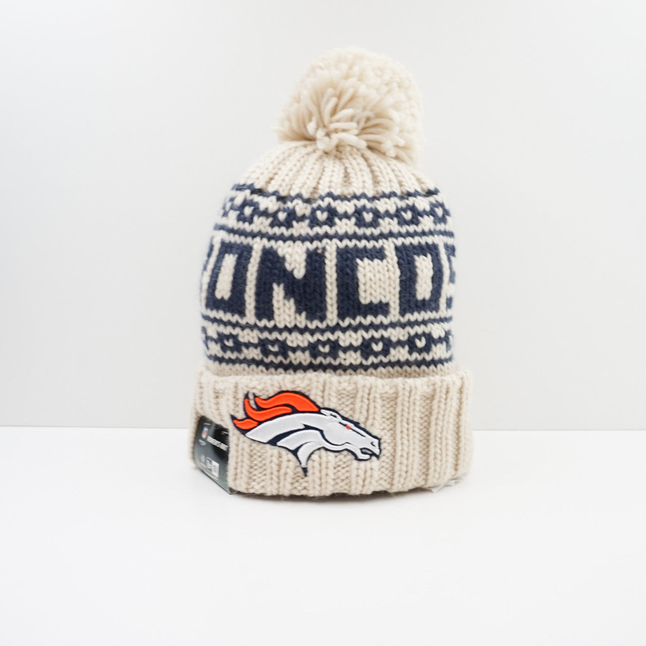 New Era Broncos Beanie (W)