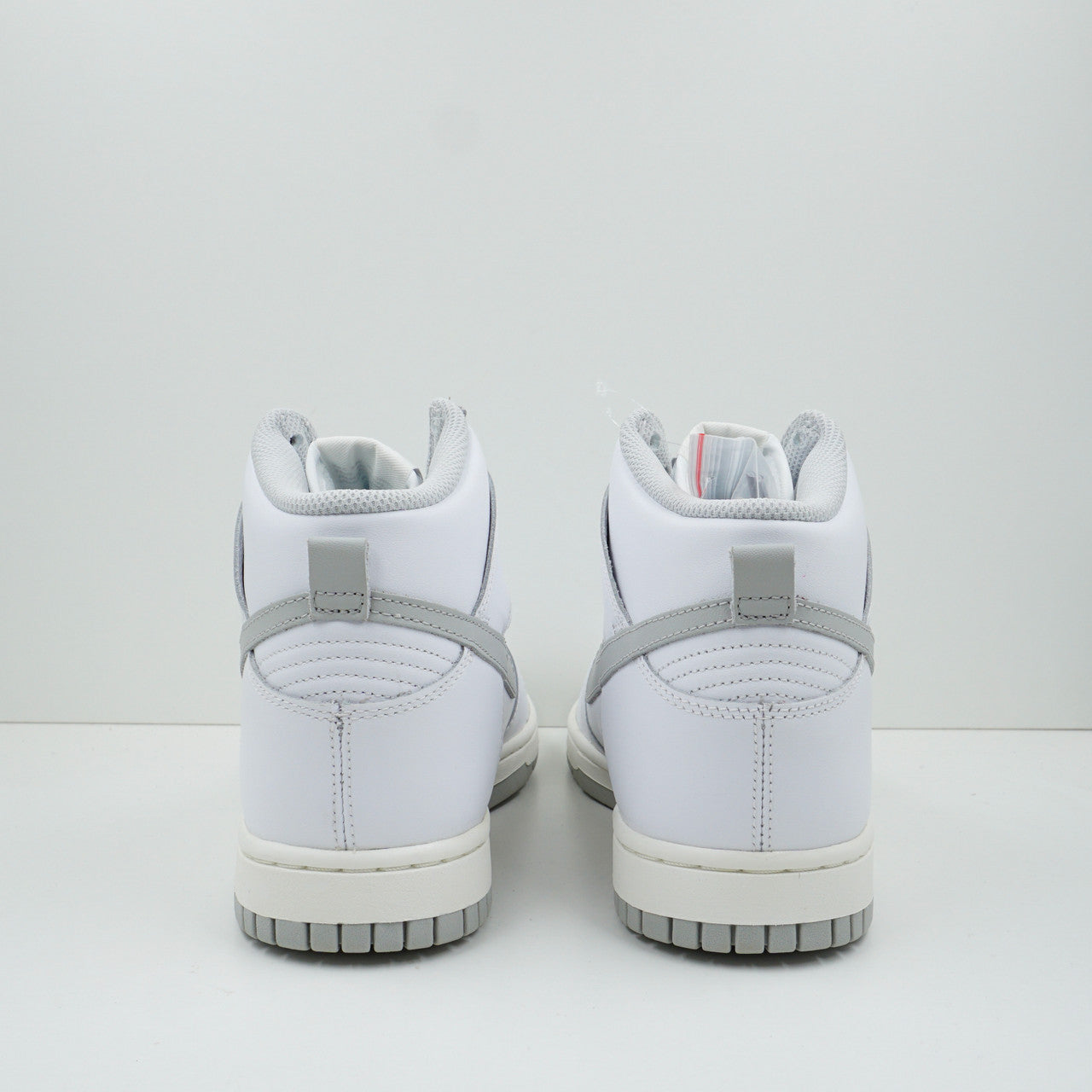 Nike Dunk High Neutral Grey (W)