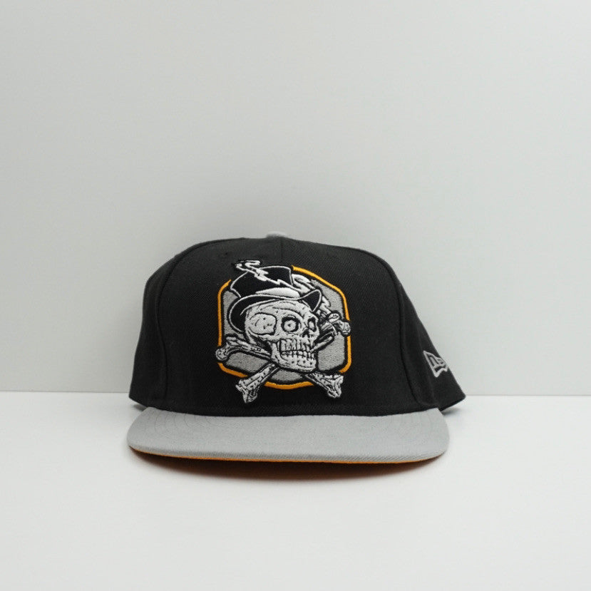 New Era Rebel8 Skull Fitted Cap