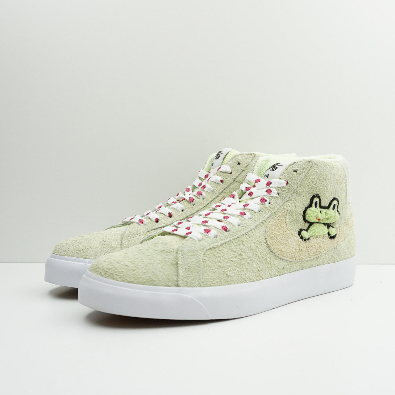 Nike SB Blazer Frog Skateboards