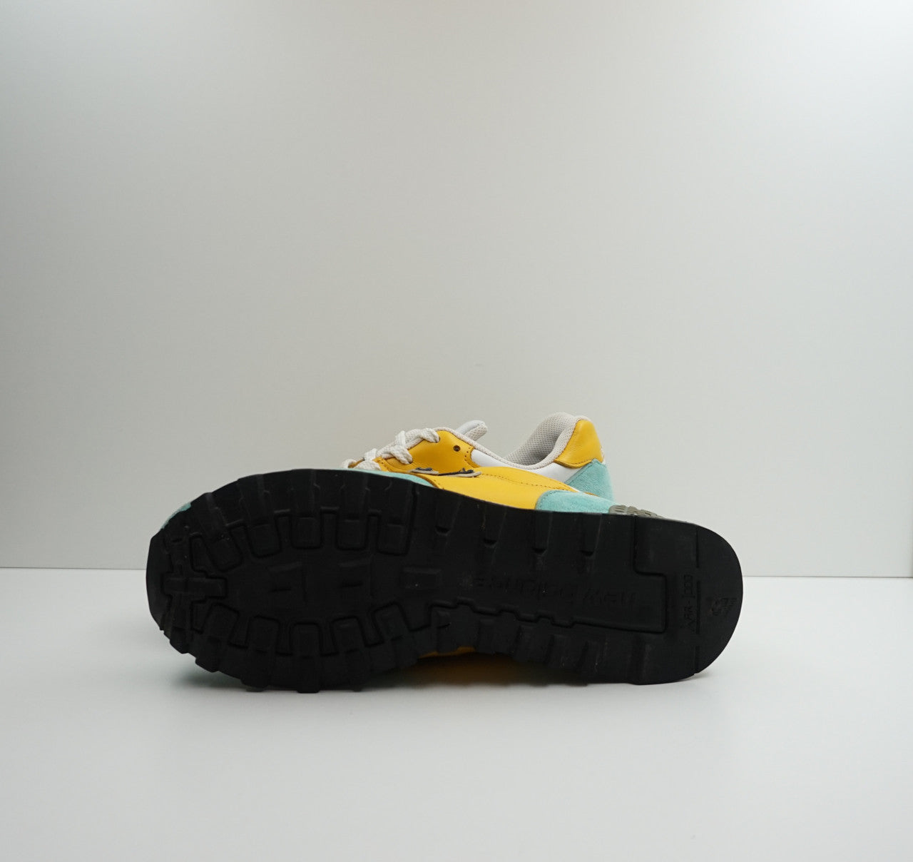 New Balance 577 SNS1 x Sneakersnstuff