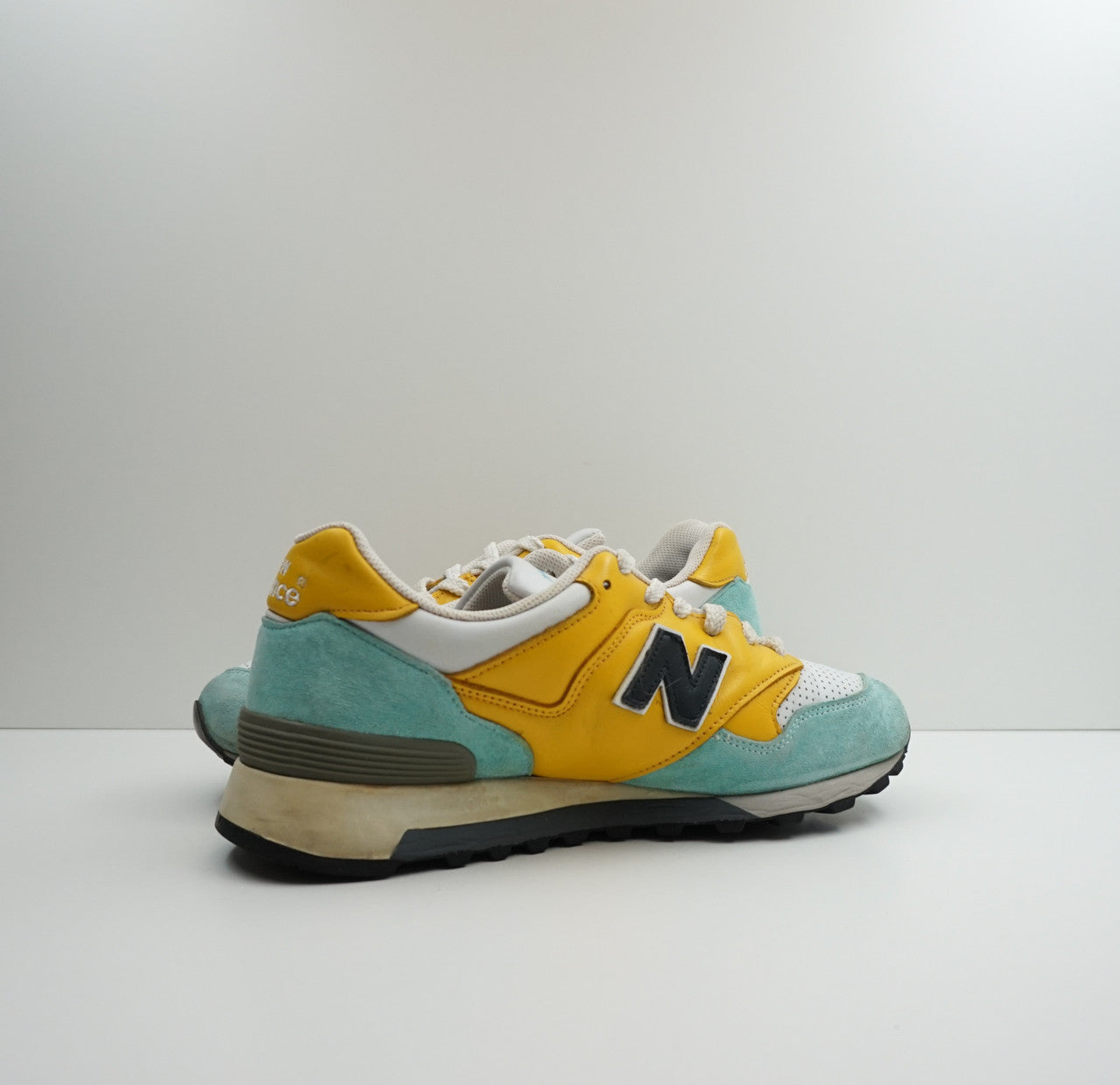New Balance 577 SNS1 x Sneakersnstuff