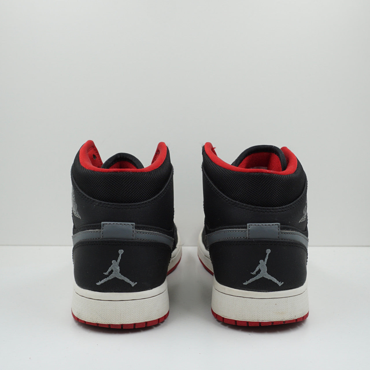 Jordan 1 Mid Black Cool Grey Gym Red