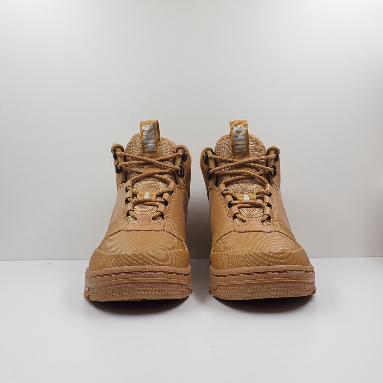 Nike Path Winter