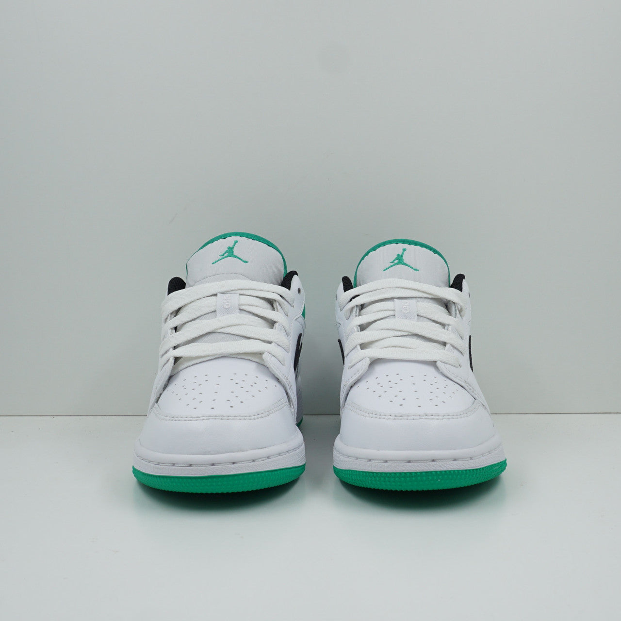 Jordan 1 Low White Lucky Green Tumbled Leather (GS)