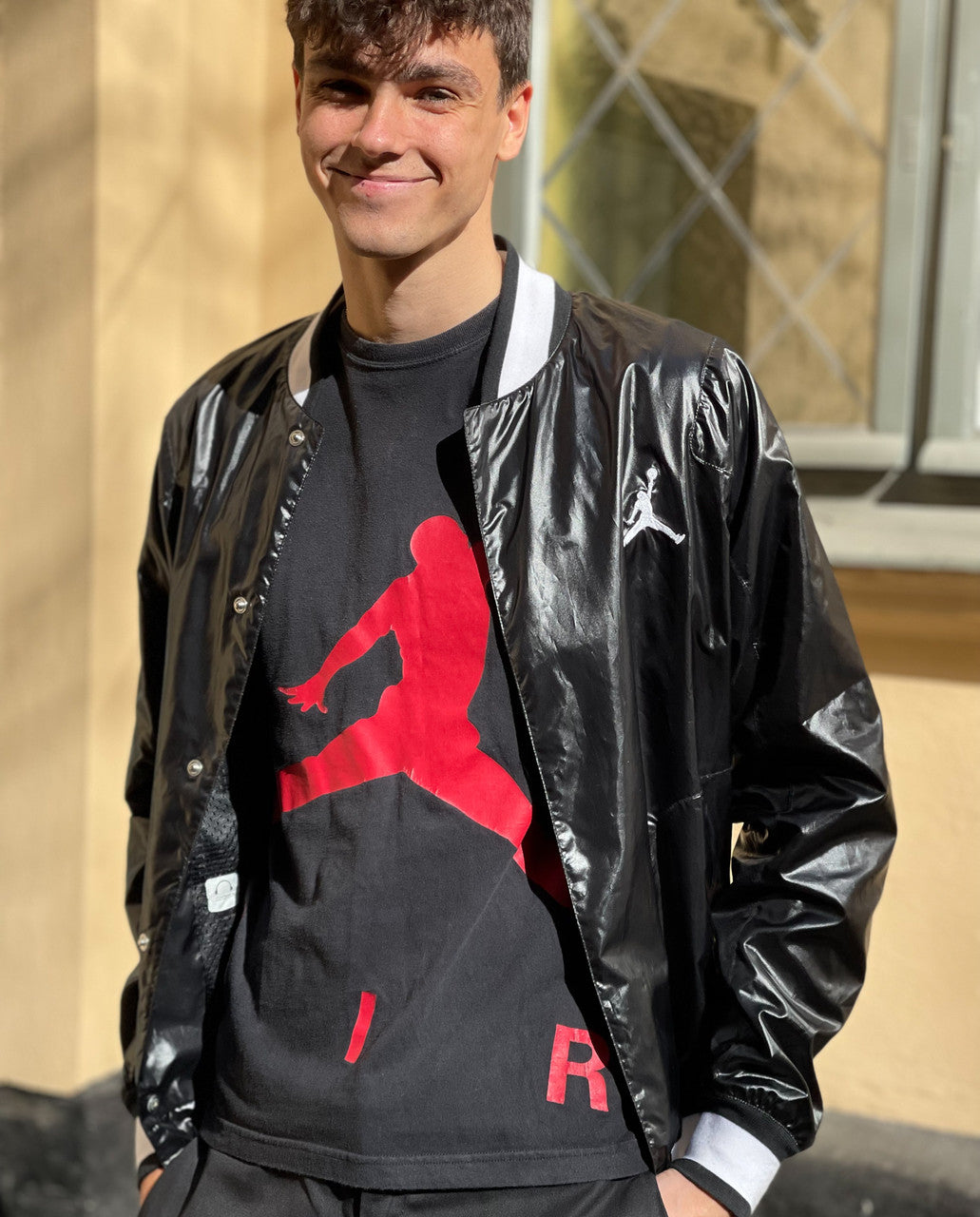 Jordan Tshirt Black/Red