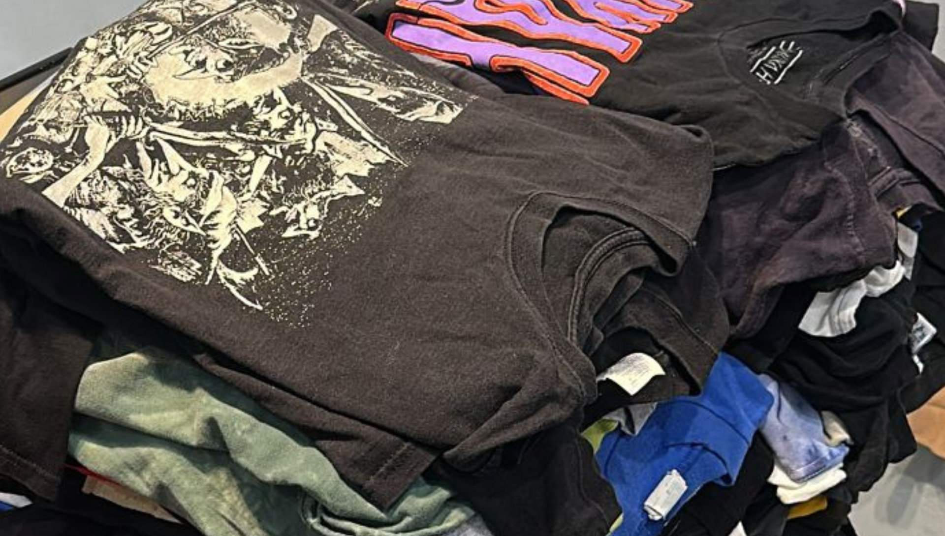 How to Take Care of a Vintage T-Shirt: The Best Way to Preserve Prints, Fabric, and Value