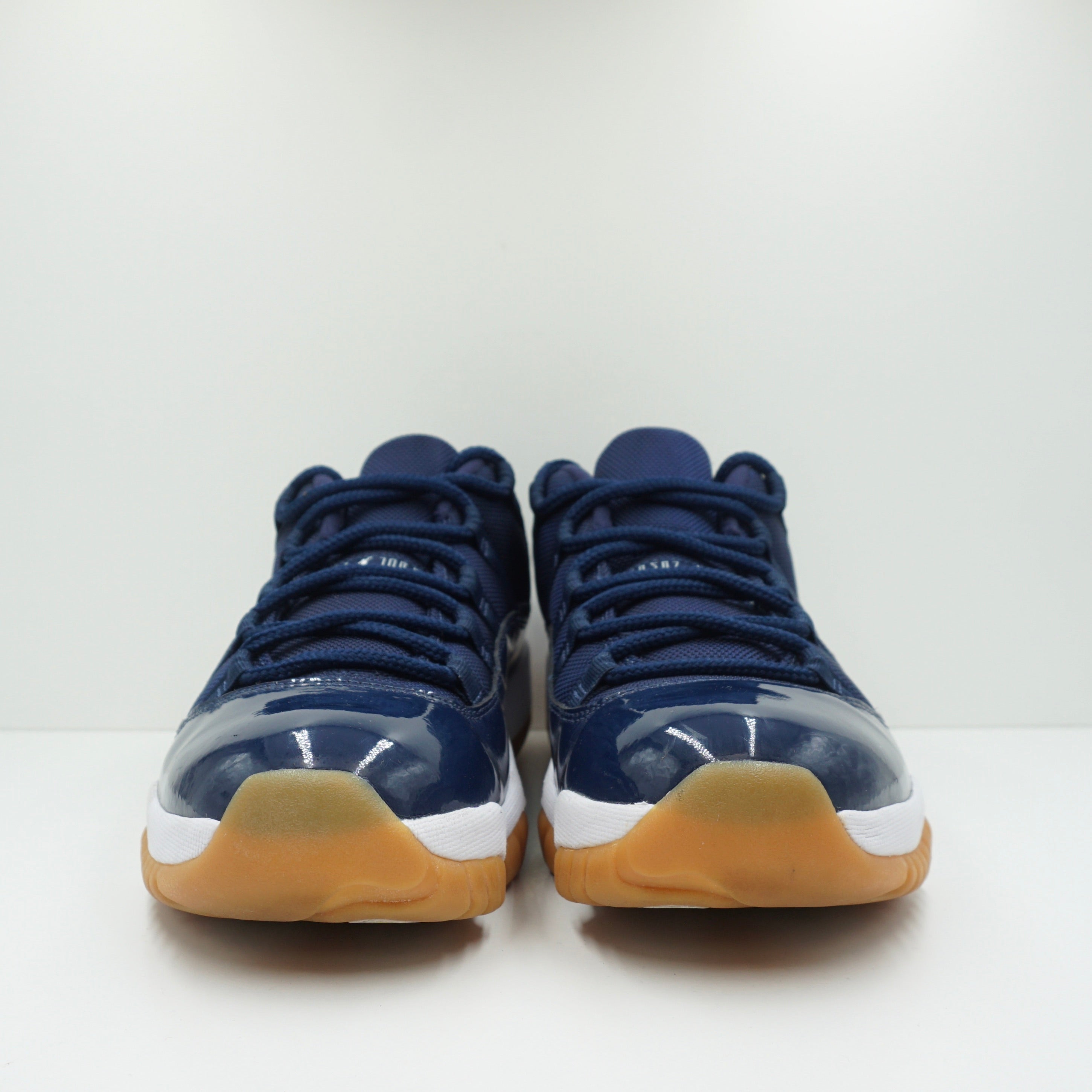 Jordan 11 Retro Low Midnight Navy