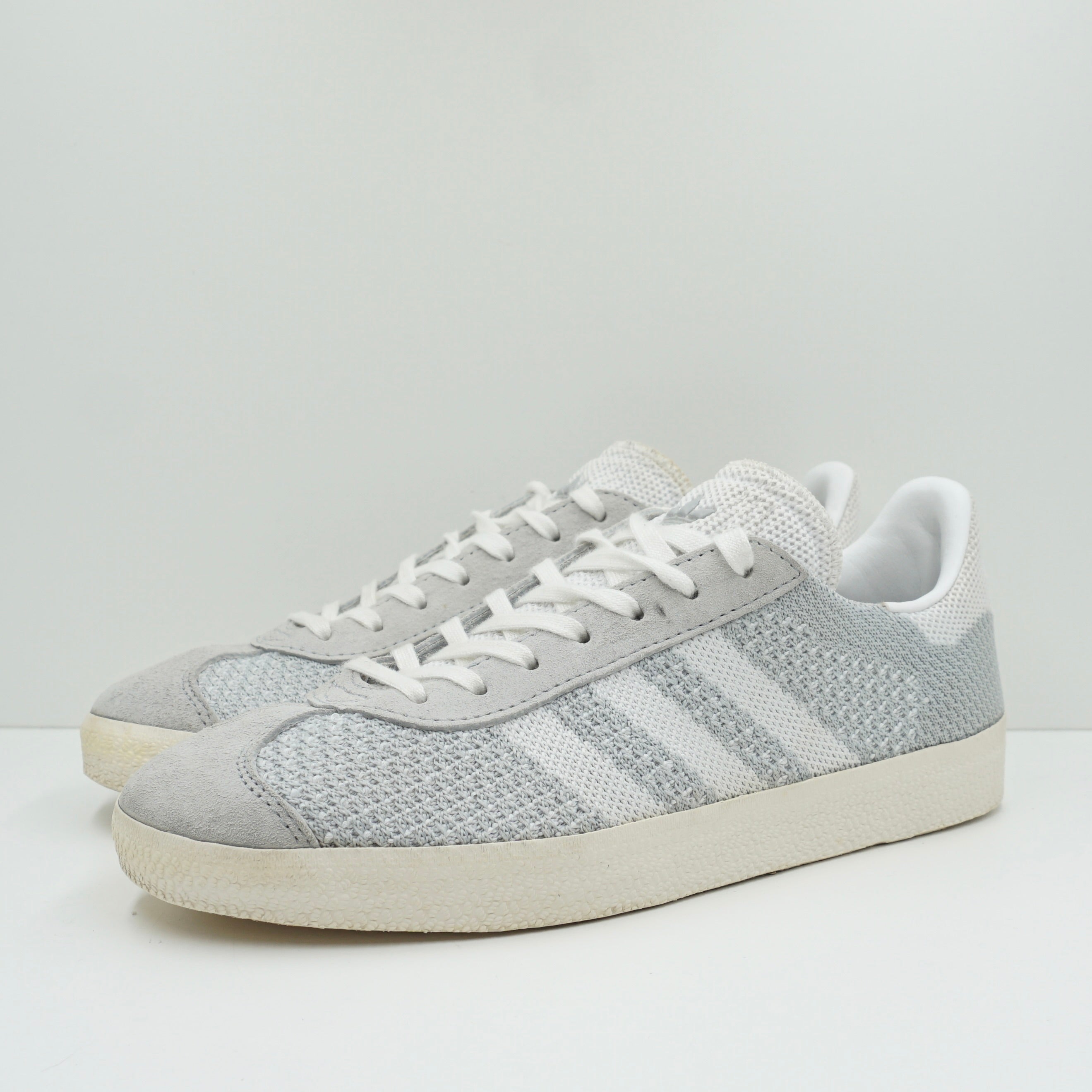 Adidas Orignal Gazelle Primeknit Onix/Chalk White Adidas Orignal Gazelle Primeknit Onix/Chalk White