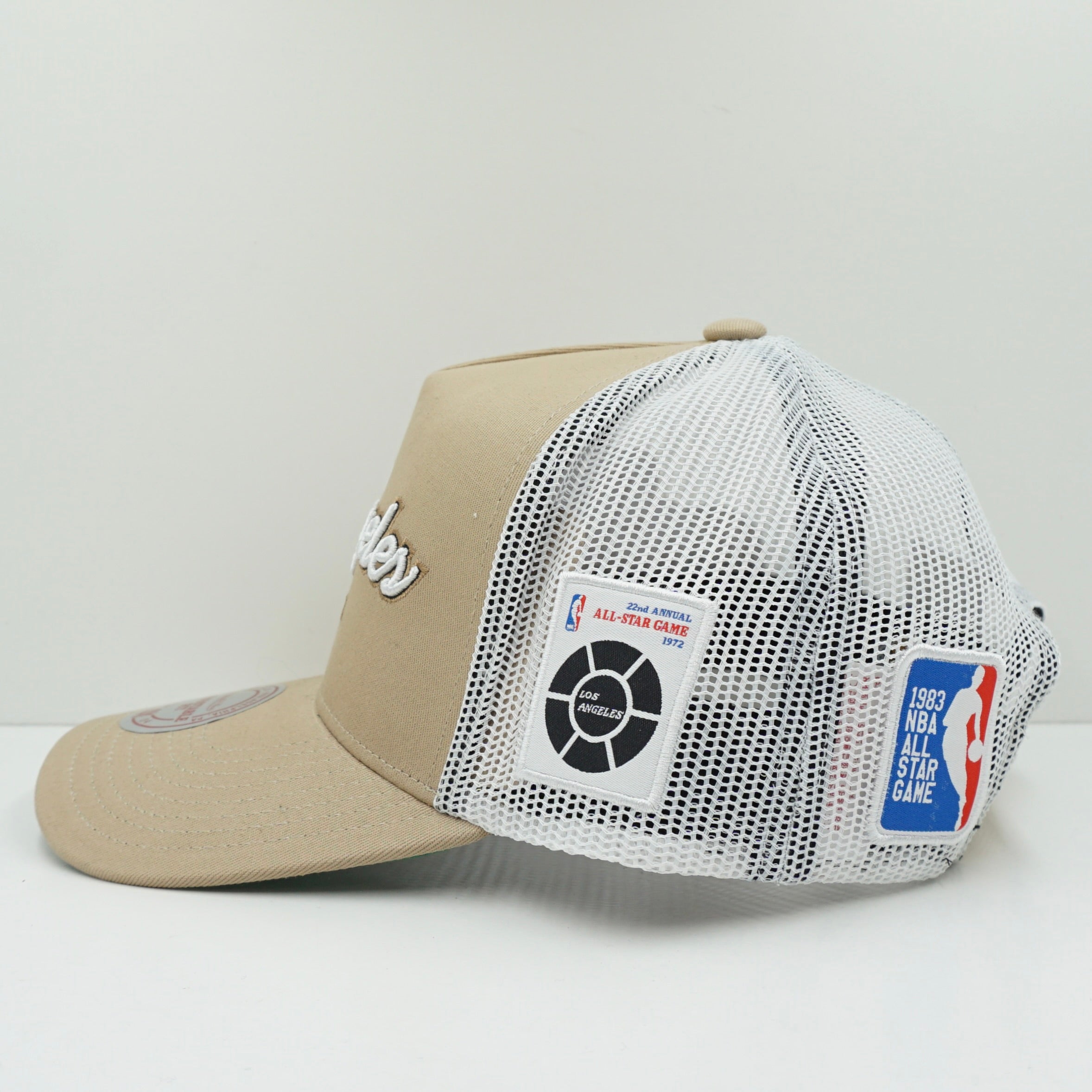 Mitchell & Ness Los Angeles Lakers Beige Trucker Adjustable Fit Snapback Cap