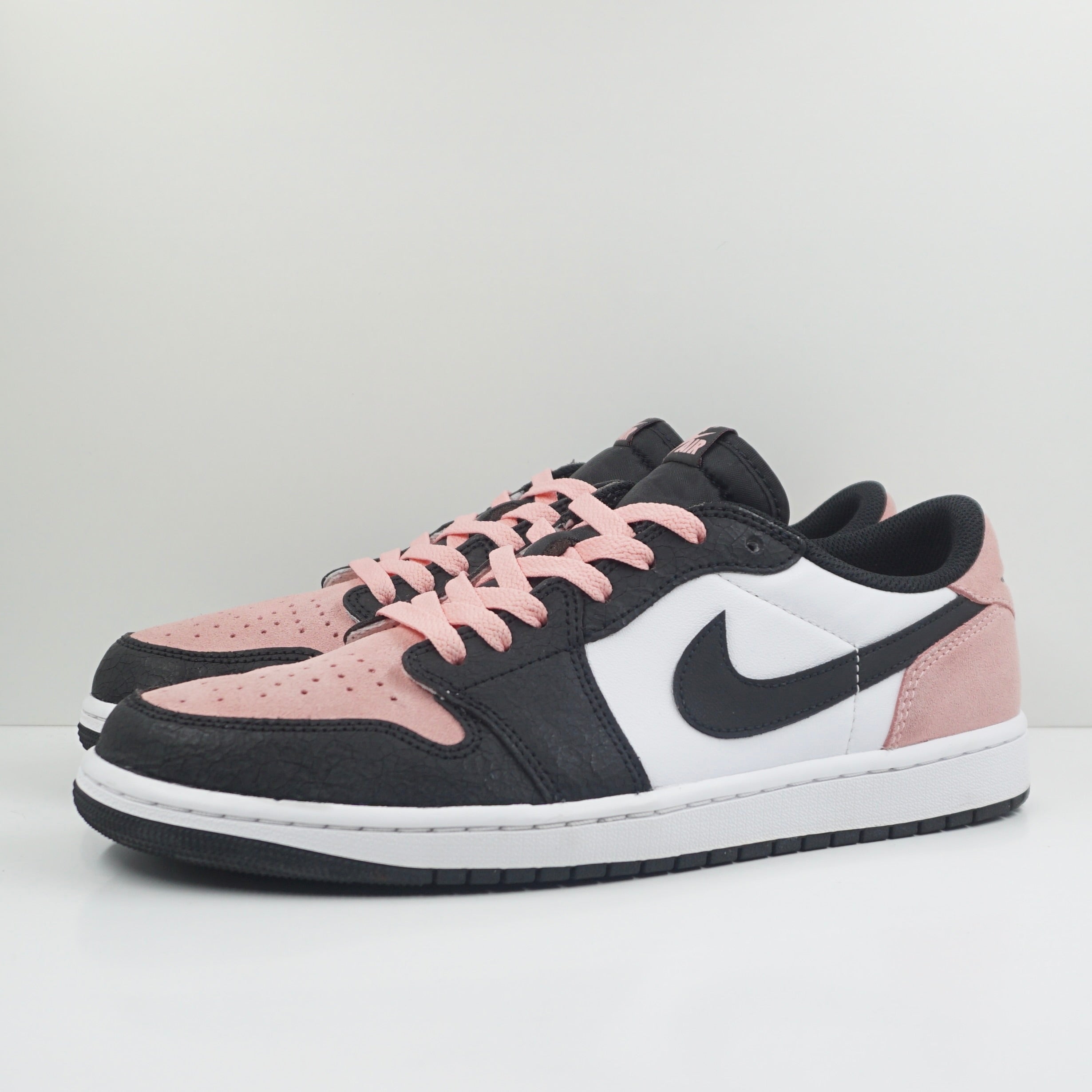 Jordan 1 Low OG Bleached Coral