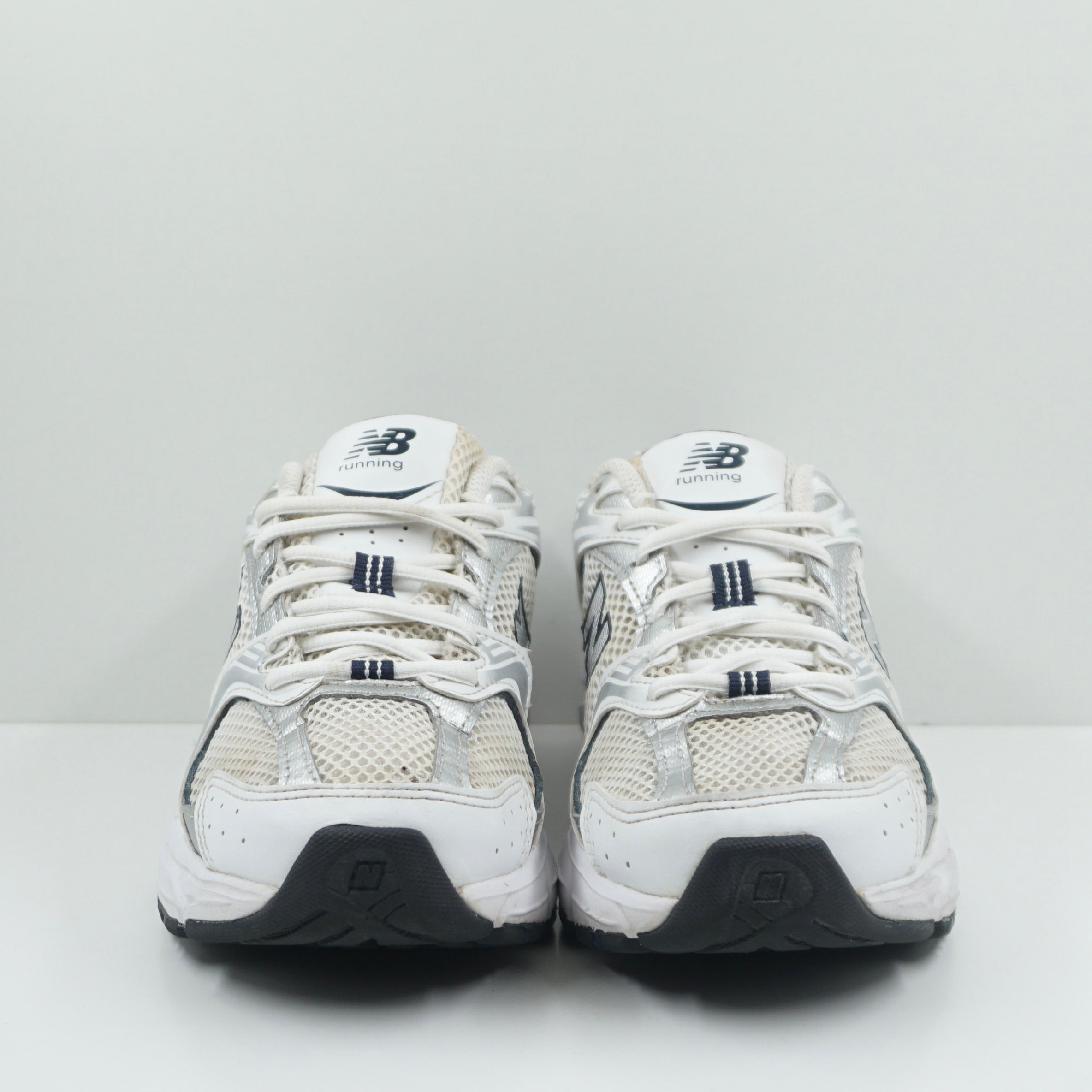 New Balance 530 White Silver Navy