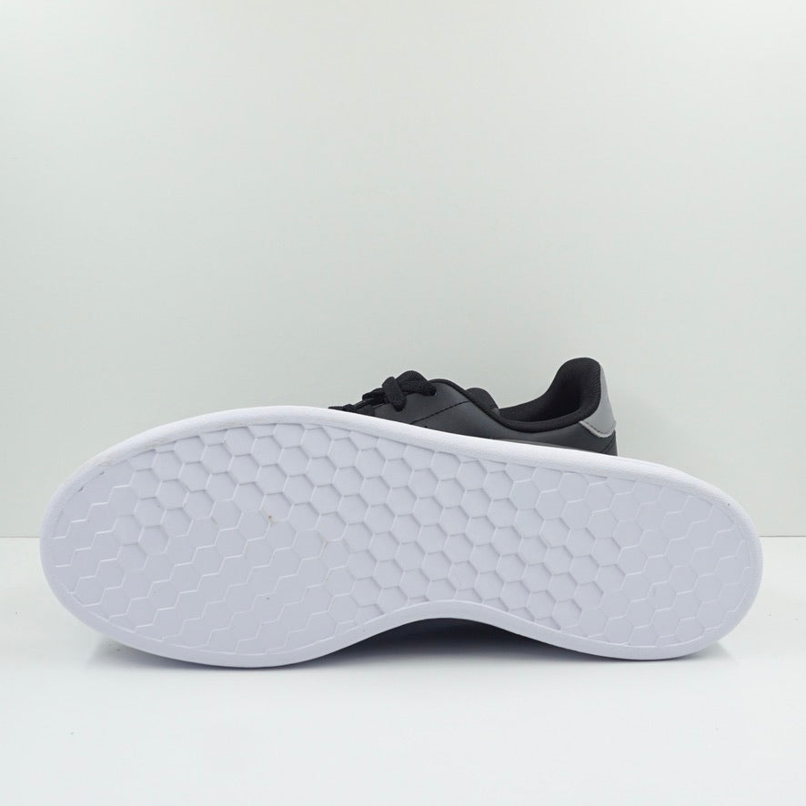 Adidas Advantage Black