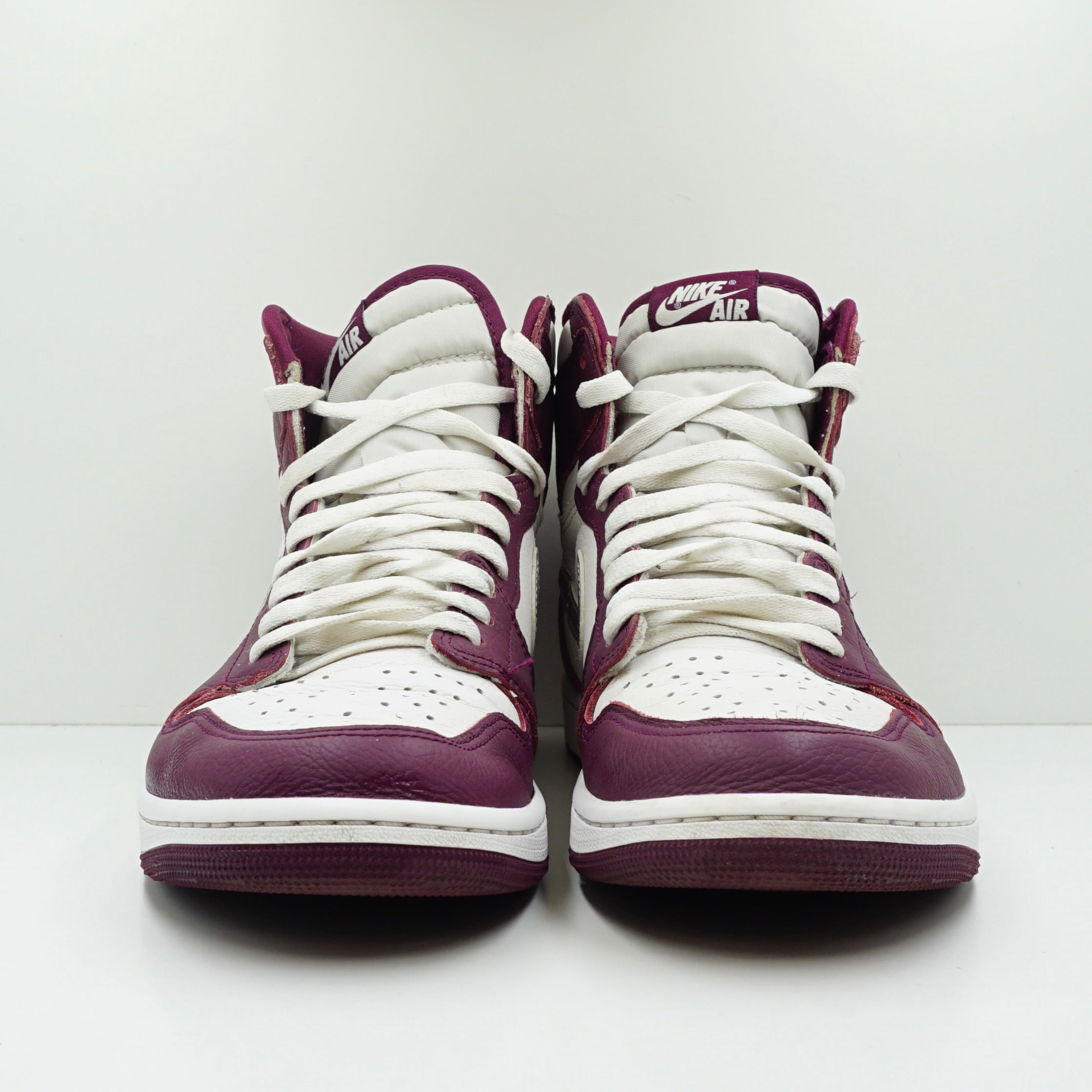 Jordan 1 Retro High OG Bordeaux