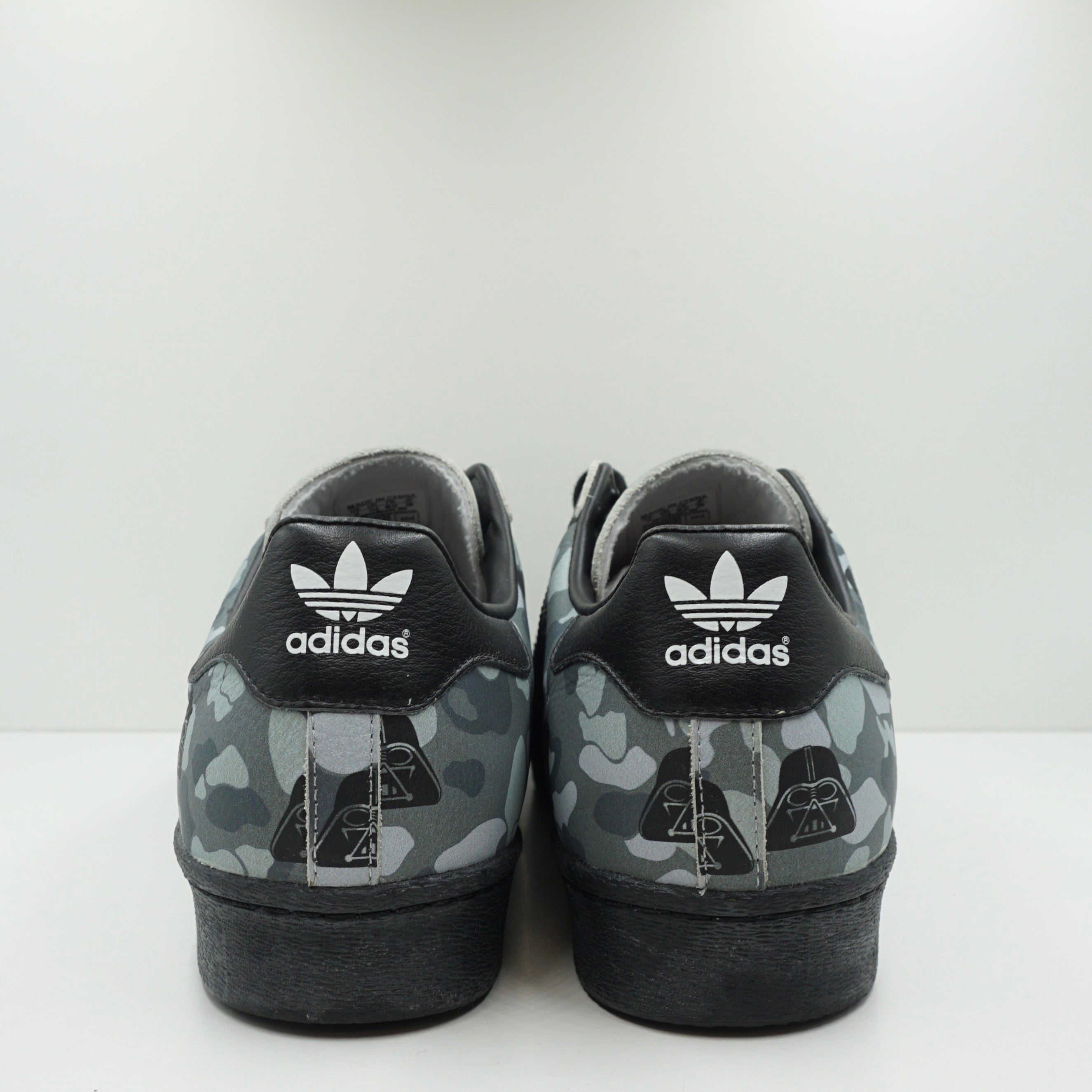 Adidas MI Superstar Star Wars Darth Vader Superstar (2015)
