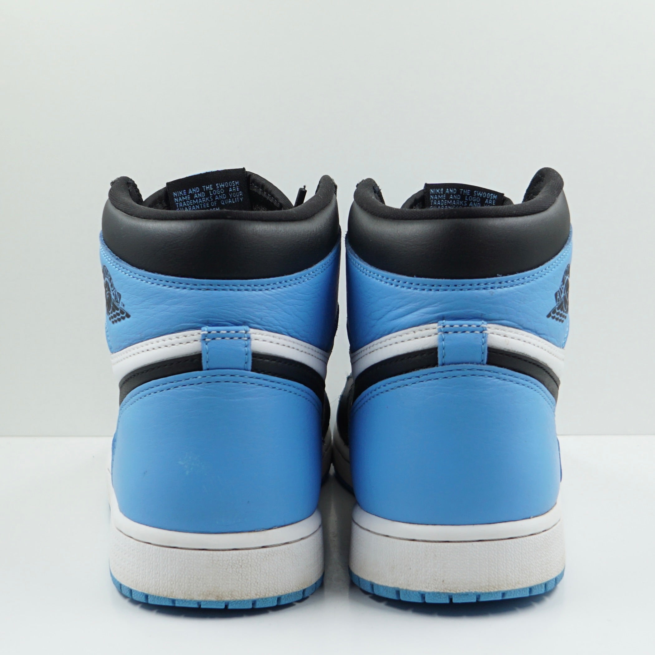 Jordan 1 Retro High OG UNC Toe