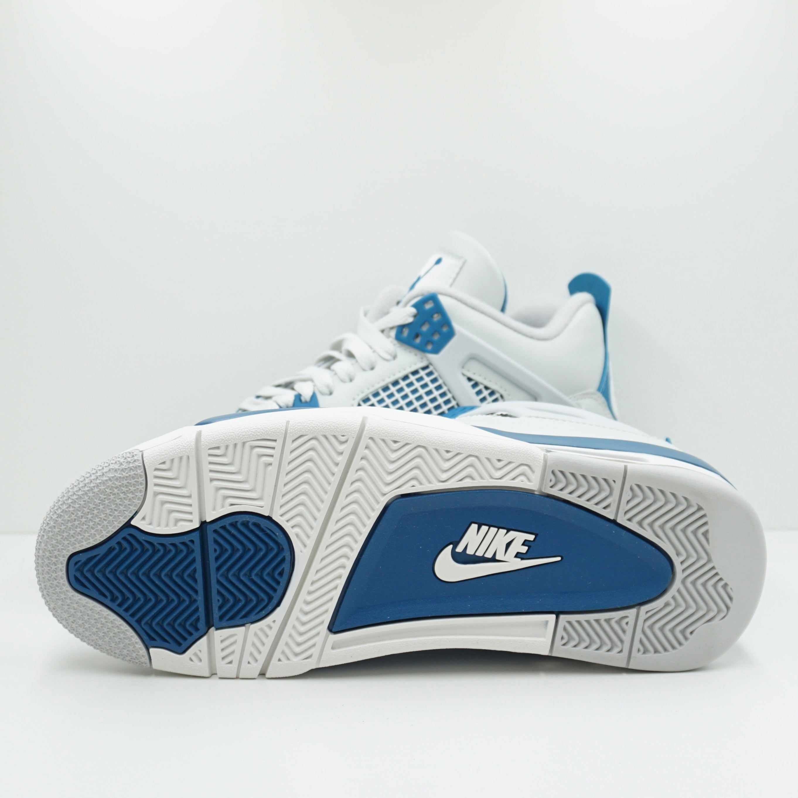 Jordan 4 Retro Military Blue (2024)