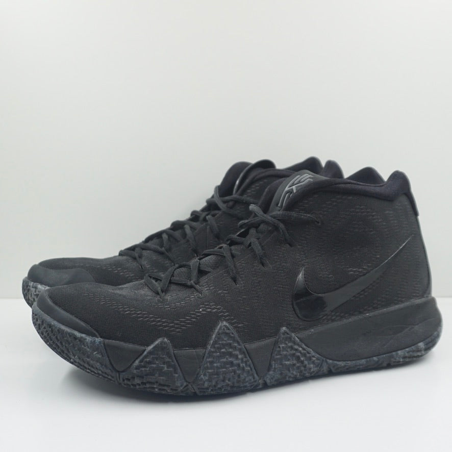 Nike Kyrie 4 Blackout