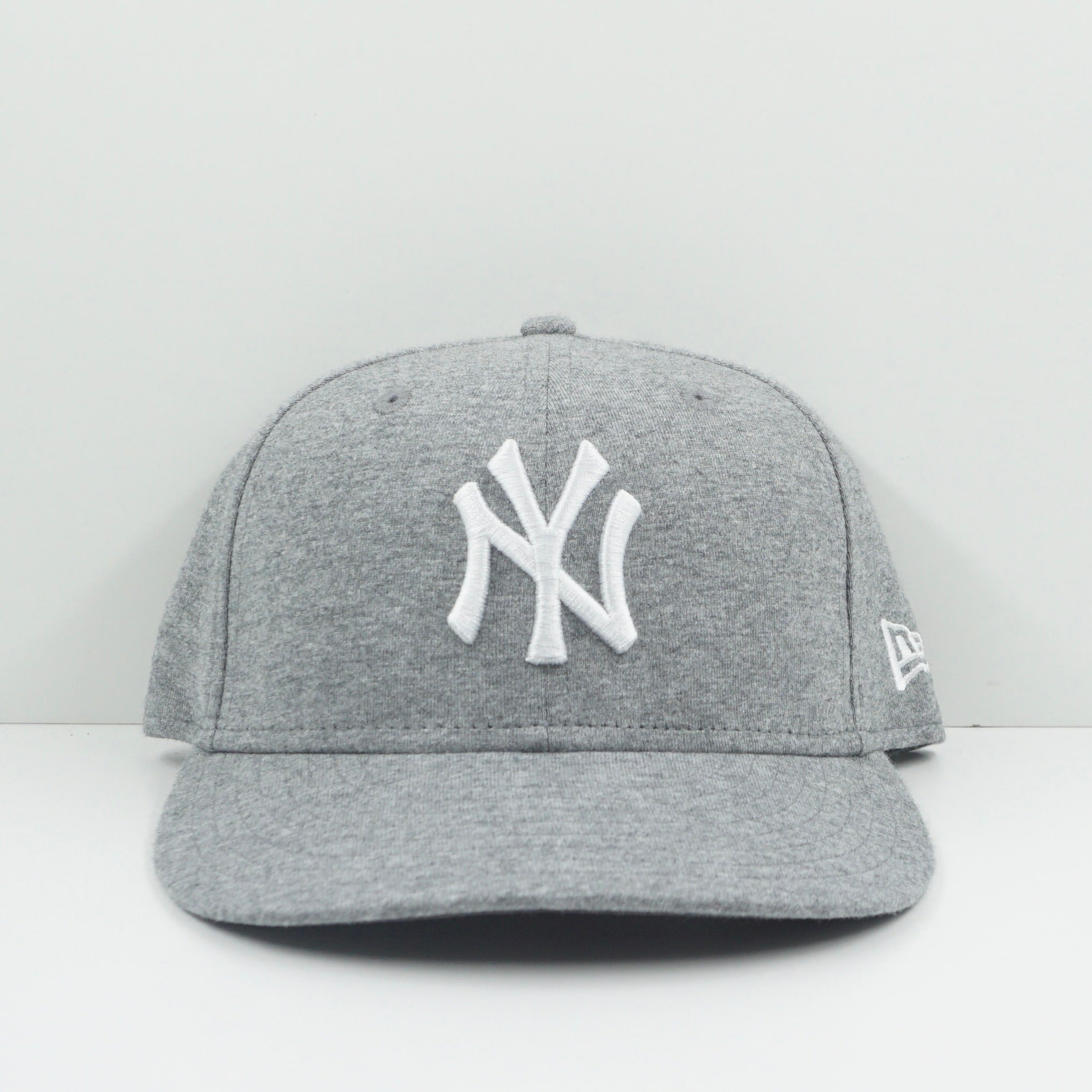 New Era New York Yankees Grey Snapback Cap