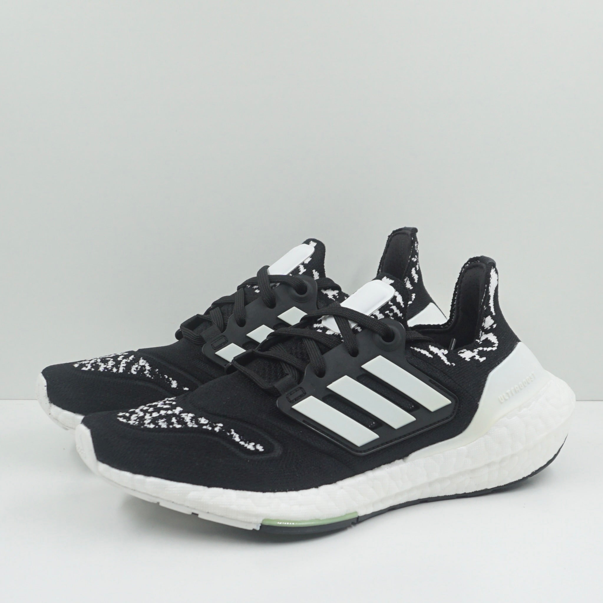 Adidas Ultraboost 22 Black White Almost Lime