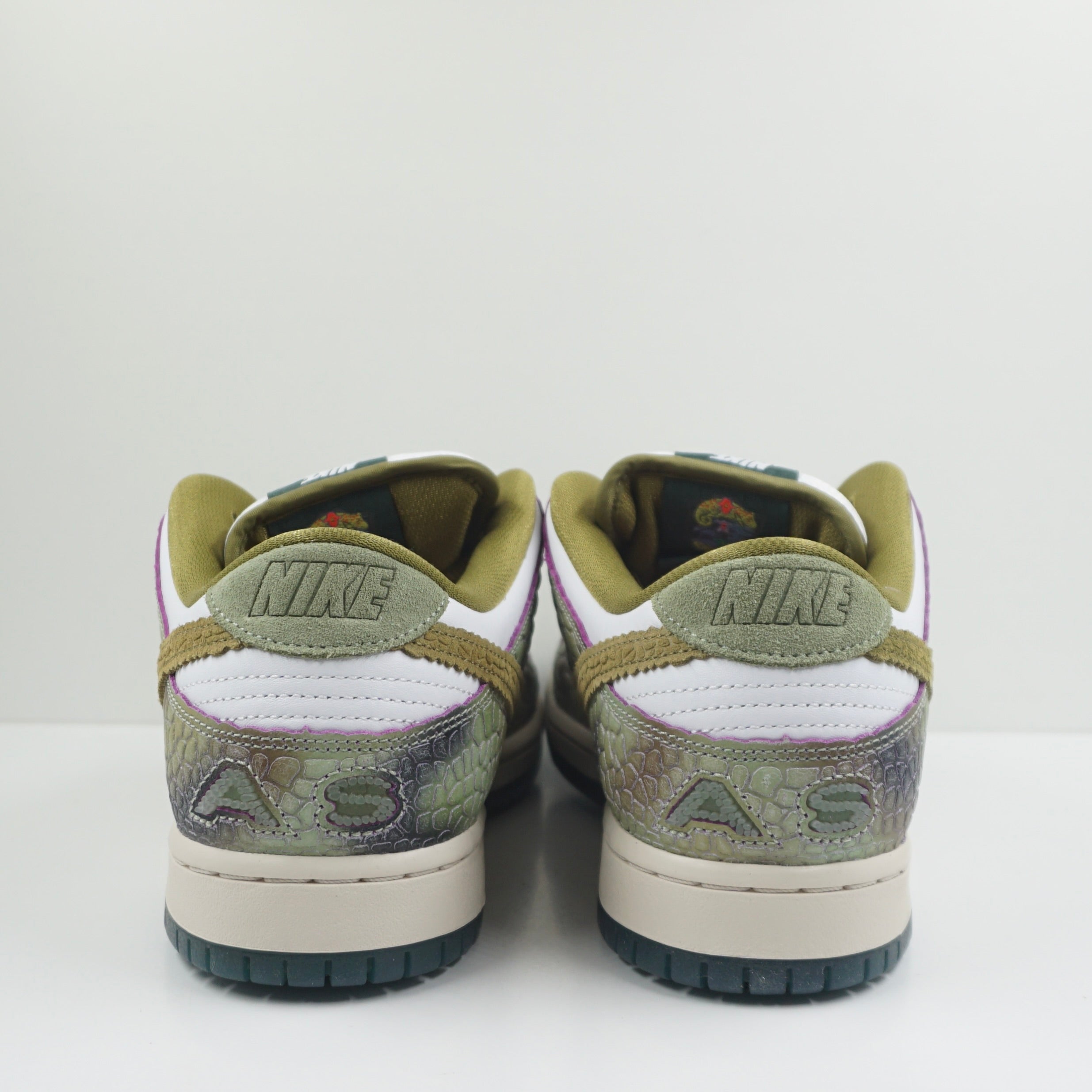 Nike SB Dunk Low Alexis Sablone Chameleon