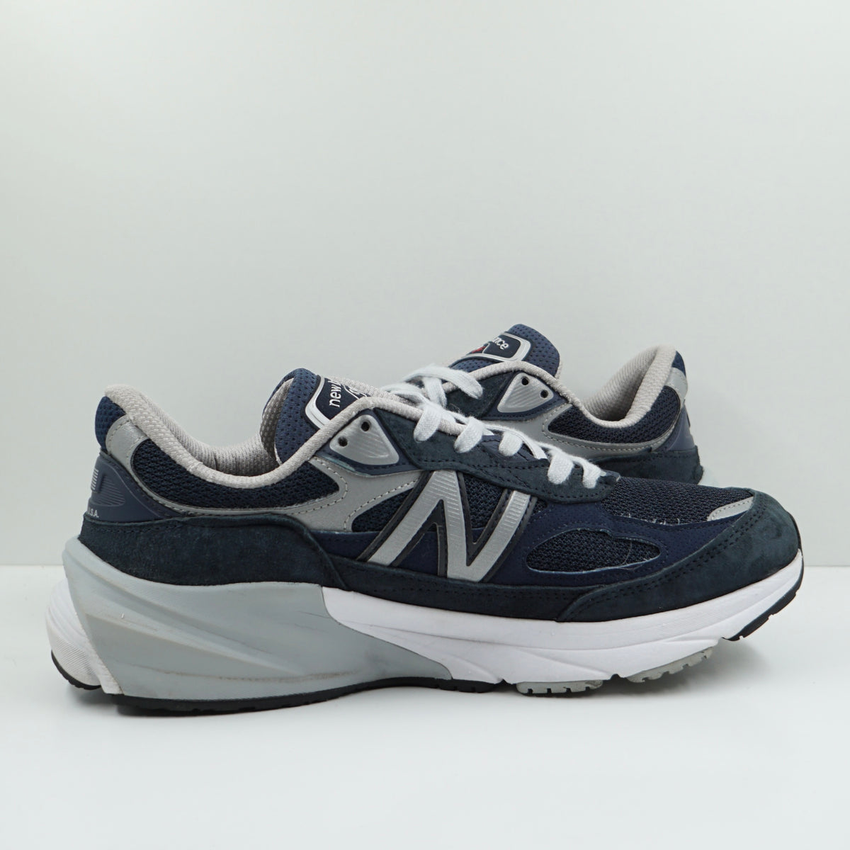 New Balance 990v6 MiUSA Navy White