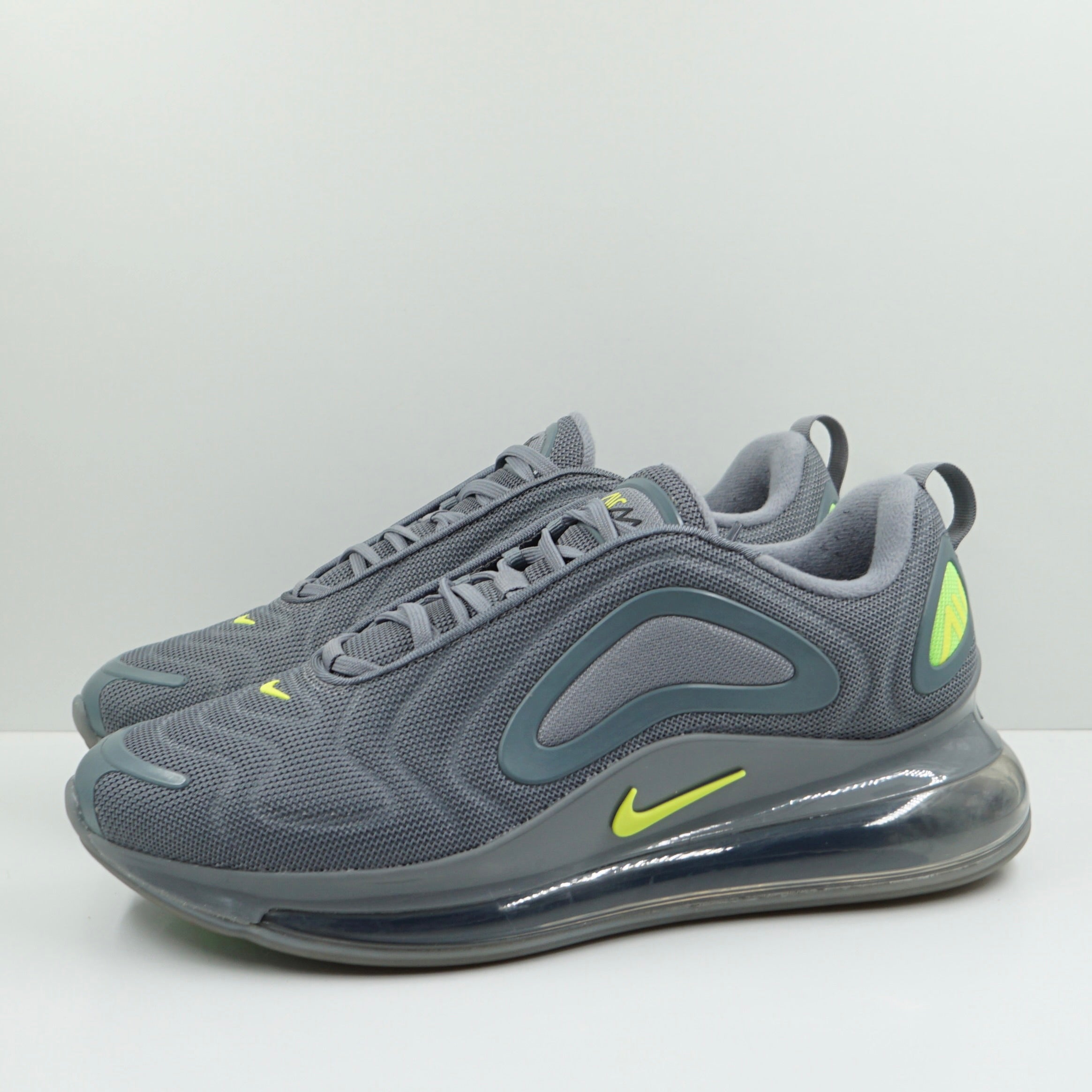 Nike Air Max 720 Cool Grey Volt