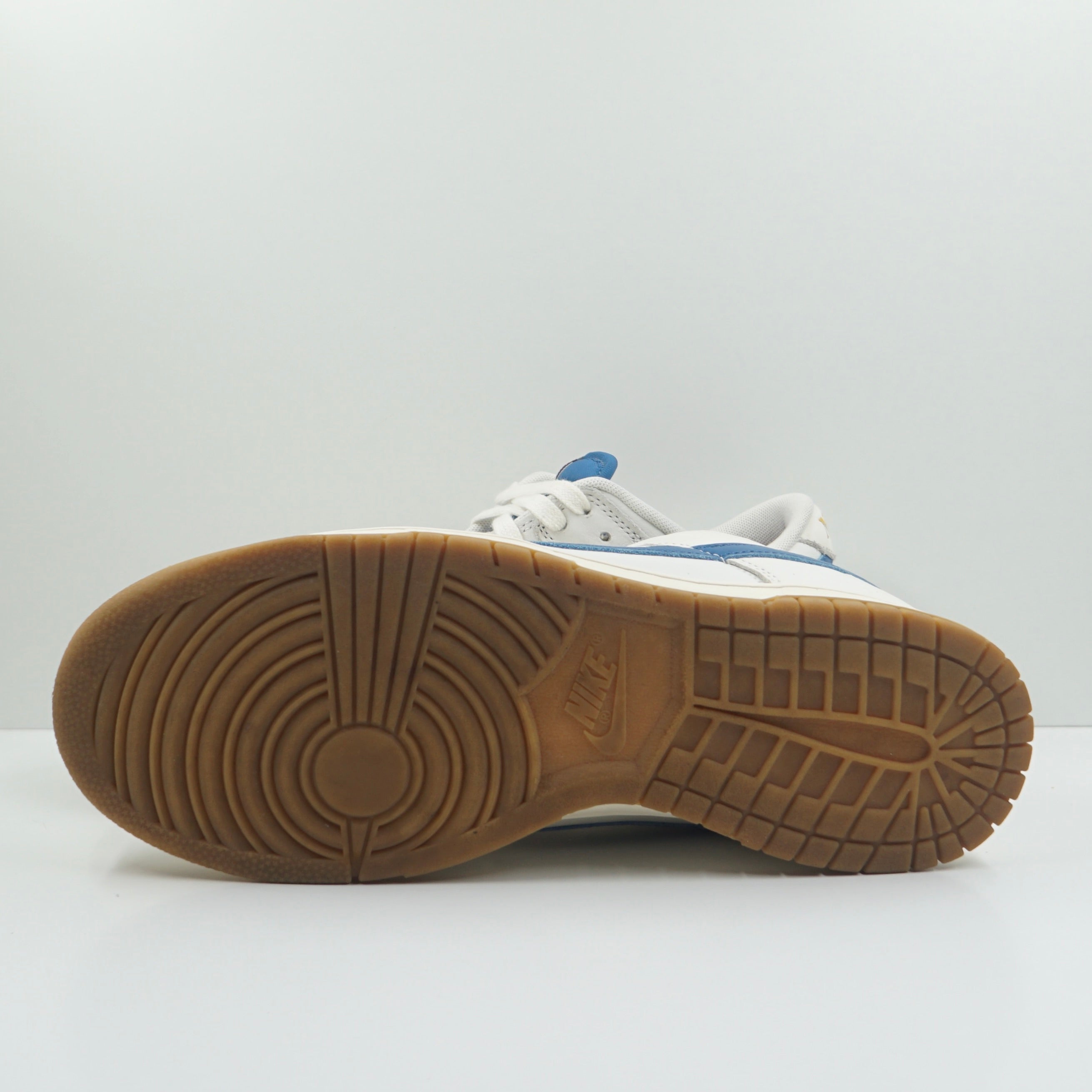 Nike Dunk Low SE Sail Dark Marina Blue