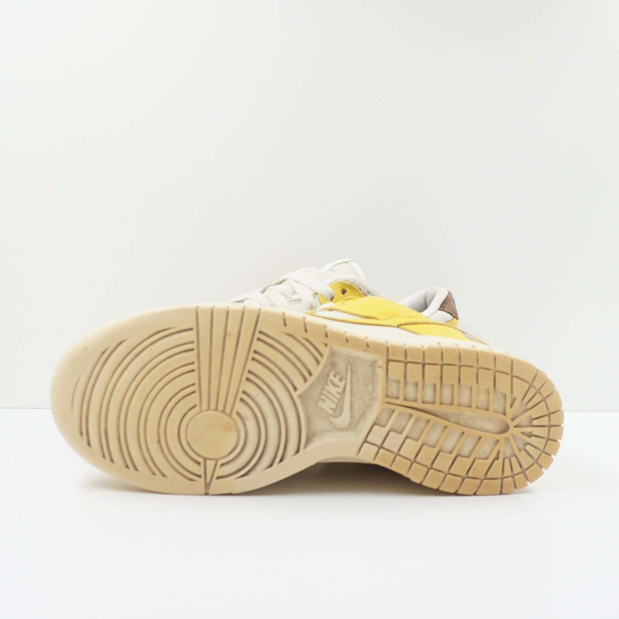 Nike Dunk Low LX Banana (W)
