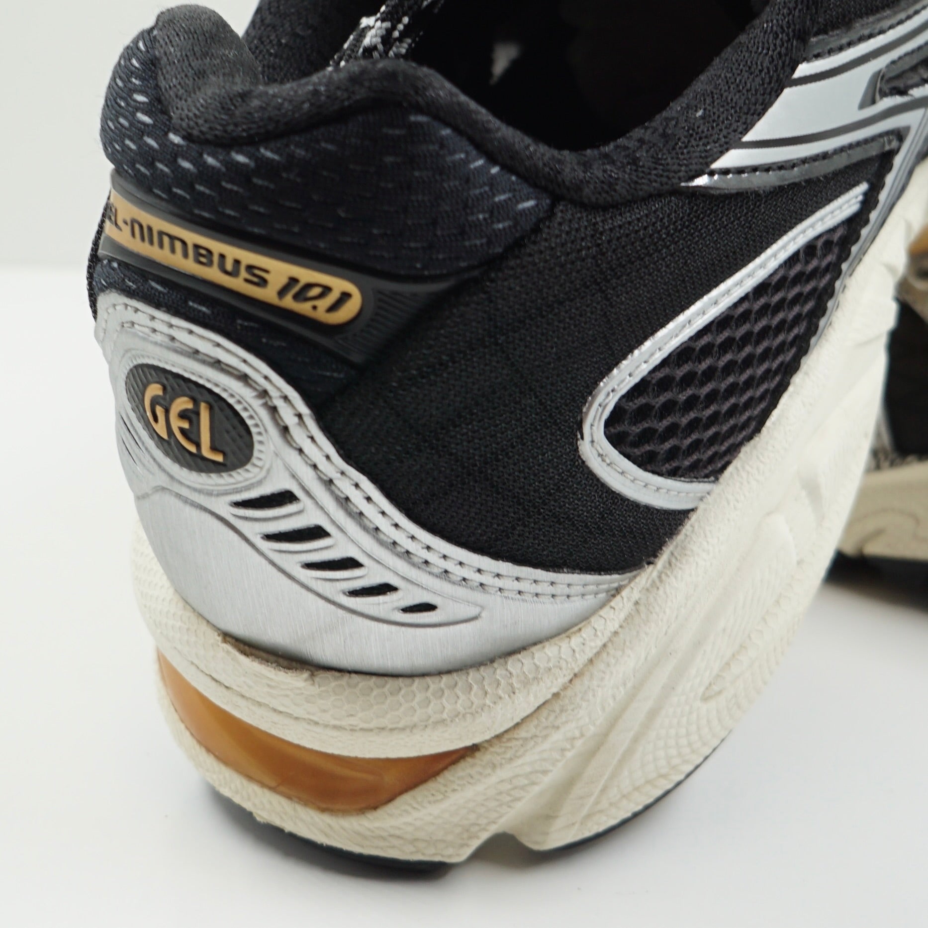 Asics Gel-Nimbus 10.1 Piedmont Grey Photo Sample