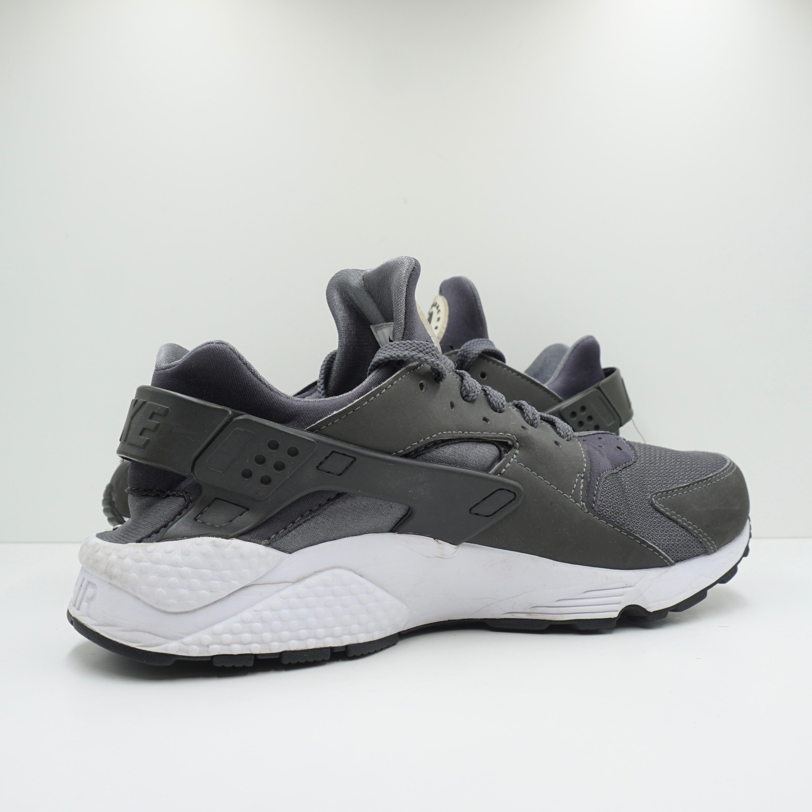 Nike Air Huarache Dark Grey