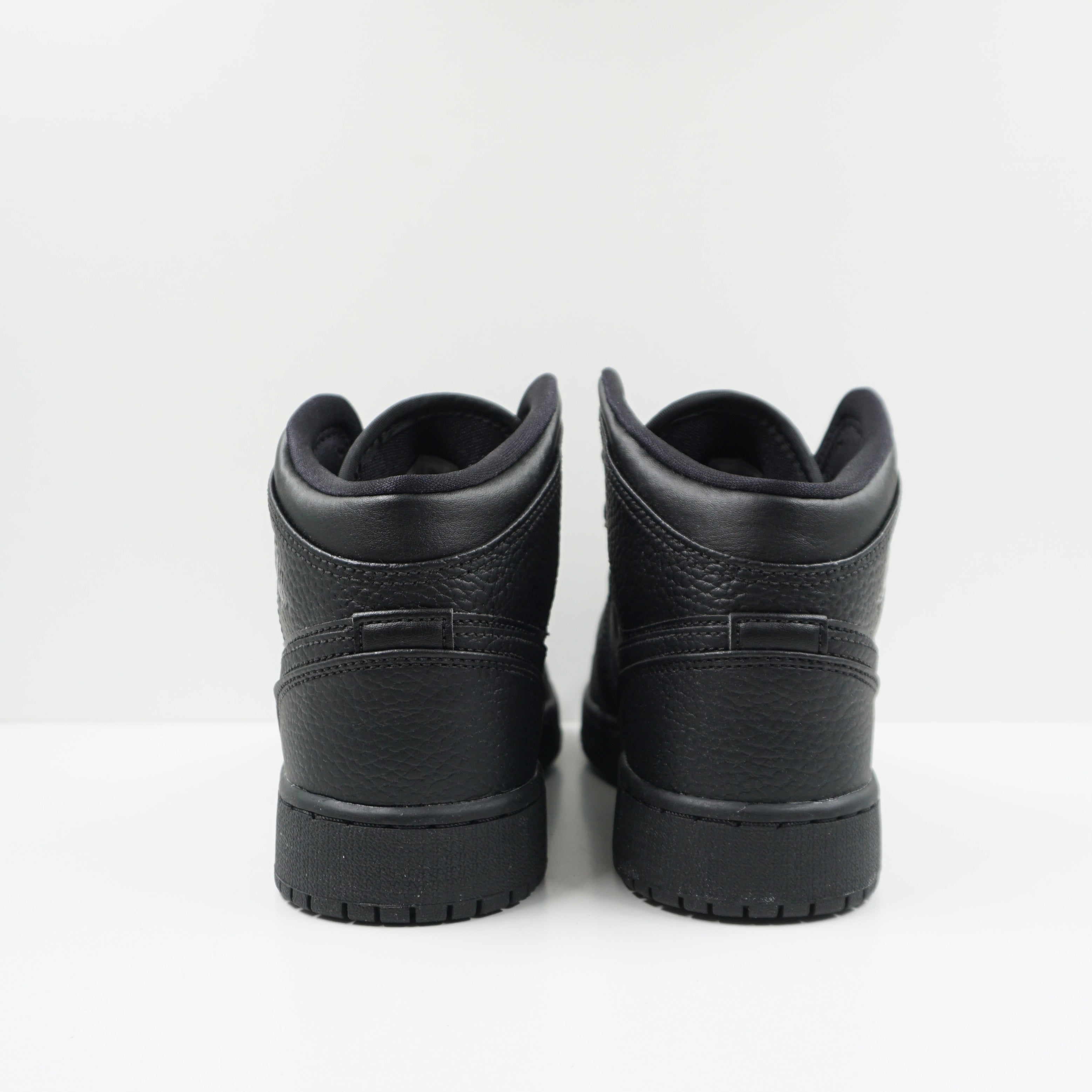 Jordan 1 Mid Triple Black (2022) (GS)