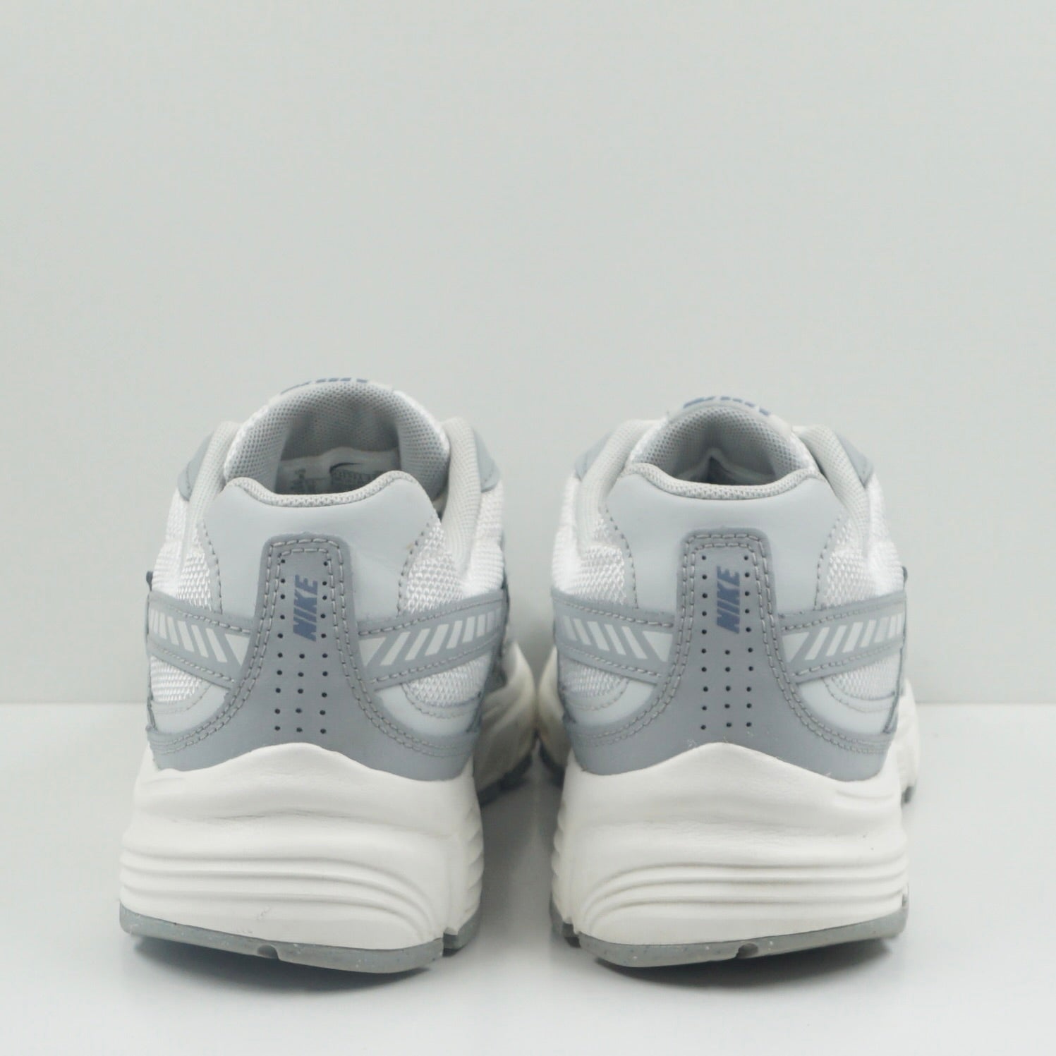 Nike Initiator Summit White Light Smoke Grey Photon Dust Ashen Slate (W)