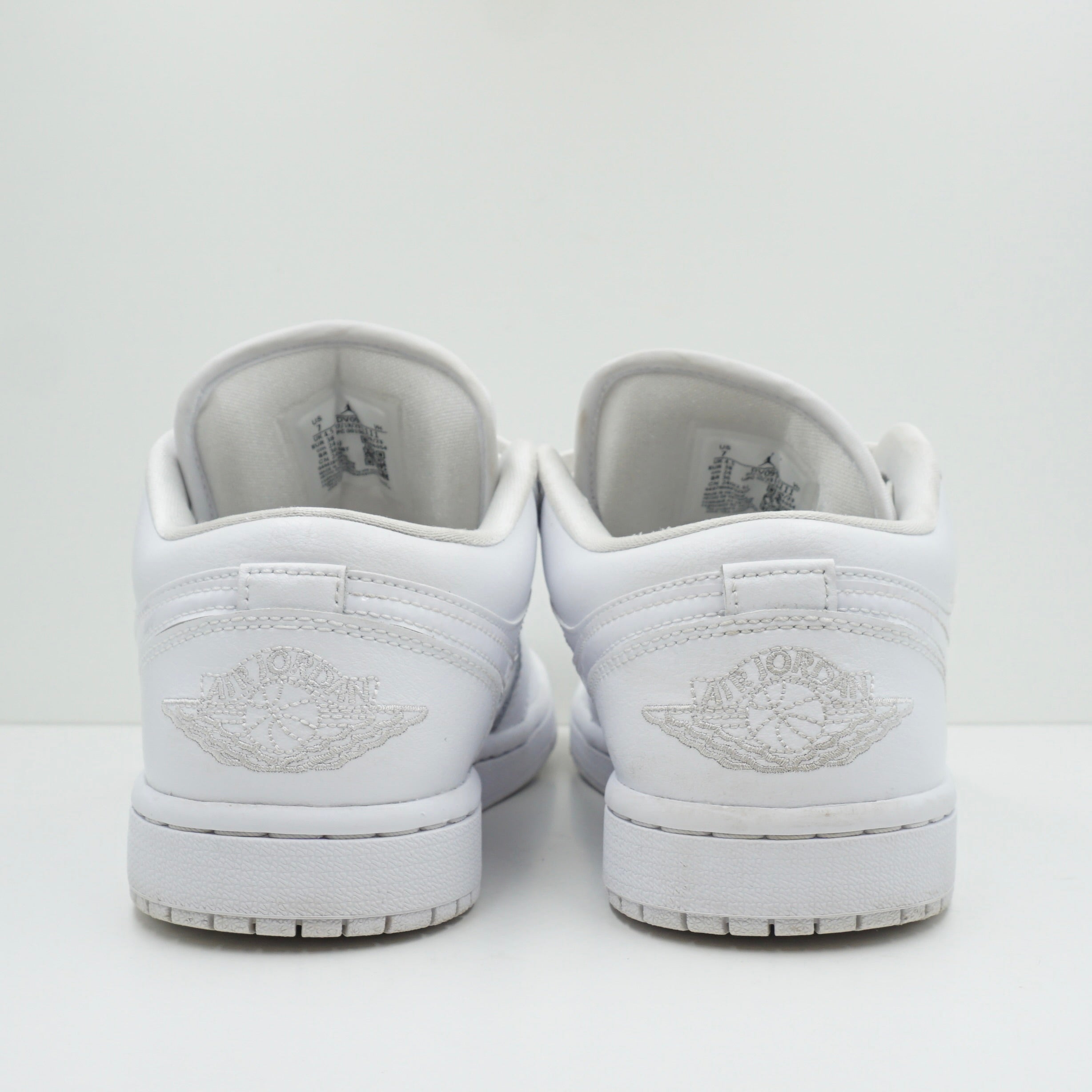 Jordan 1 Low Triple White (2022) (W)
